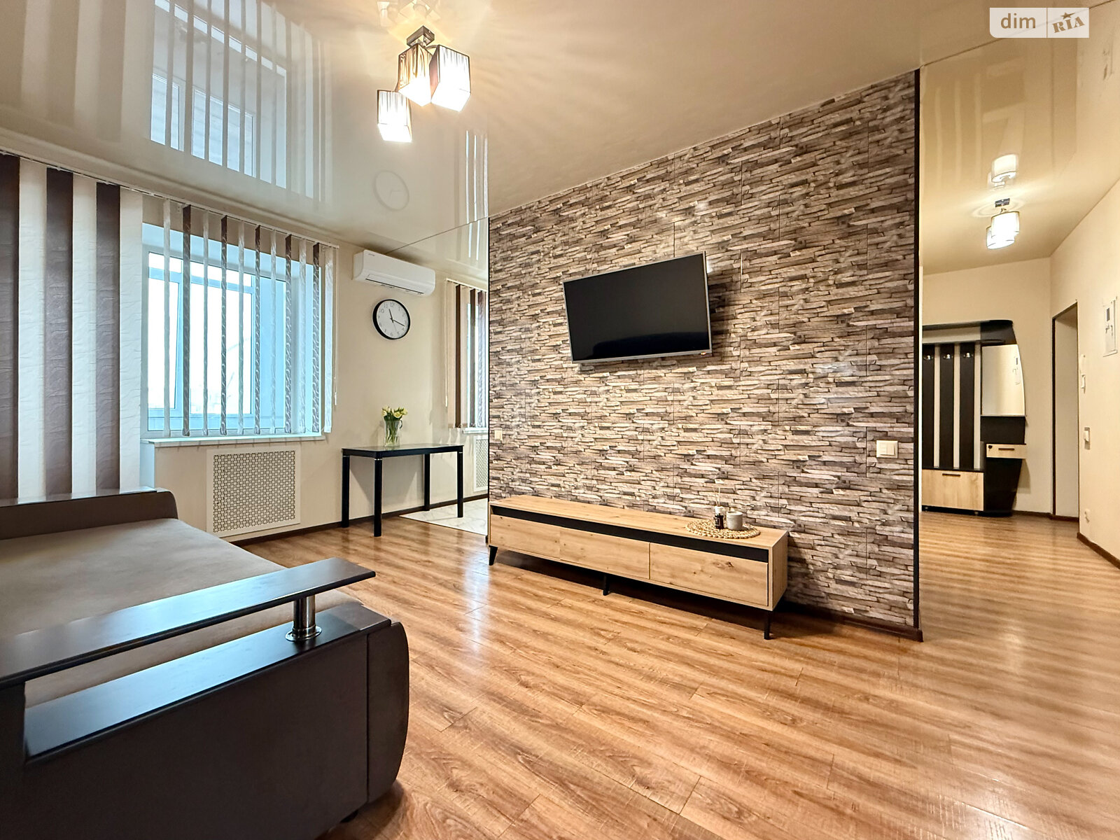 Продажа двухкомнатной квартиры в Киеве, на просп. Мира 5, район Соцгород фото 1