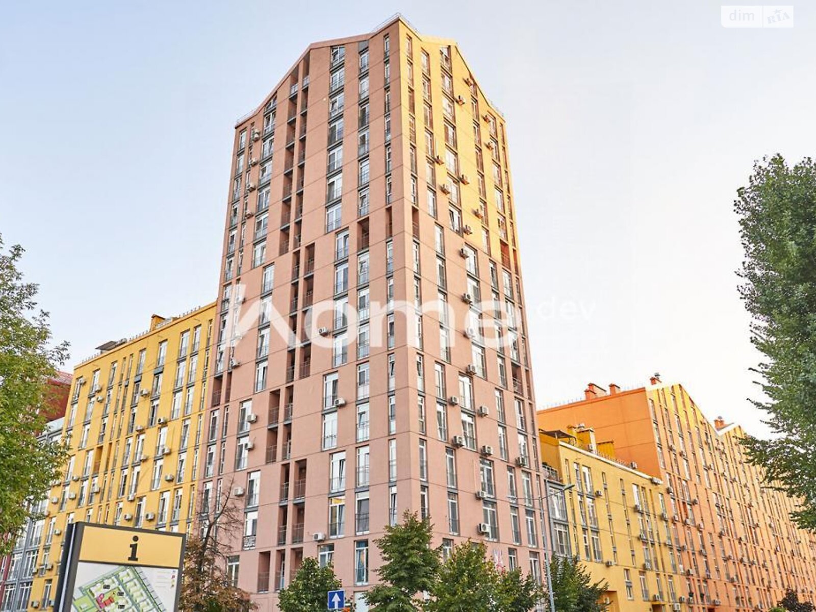 Продаж трикімнатної квартири в Києві, на вул. Регенераторна 4 корпус 12, район Соцмісто фото 1