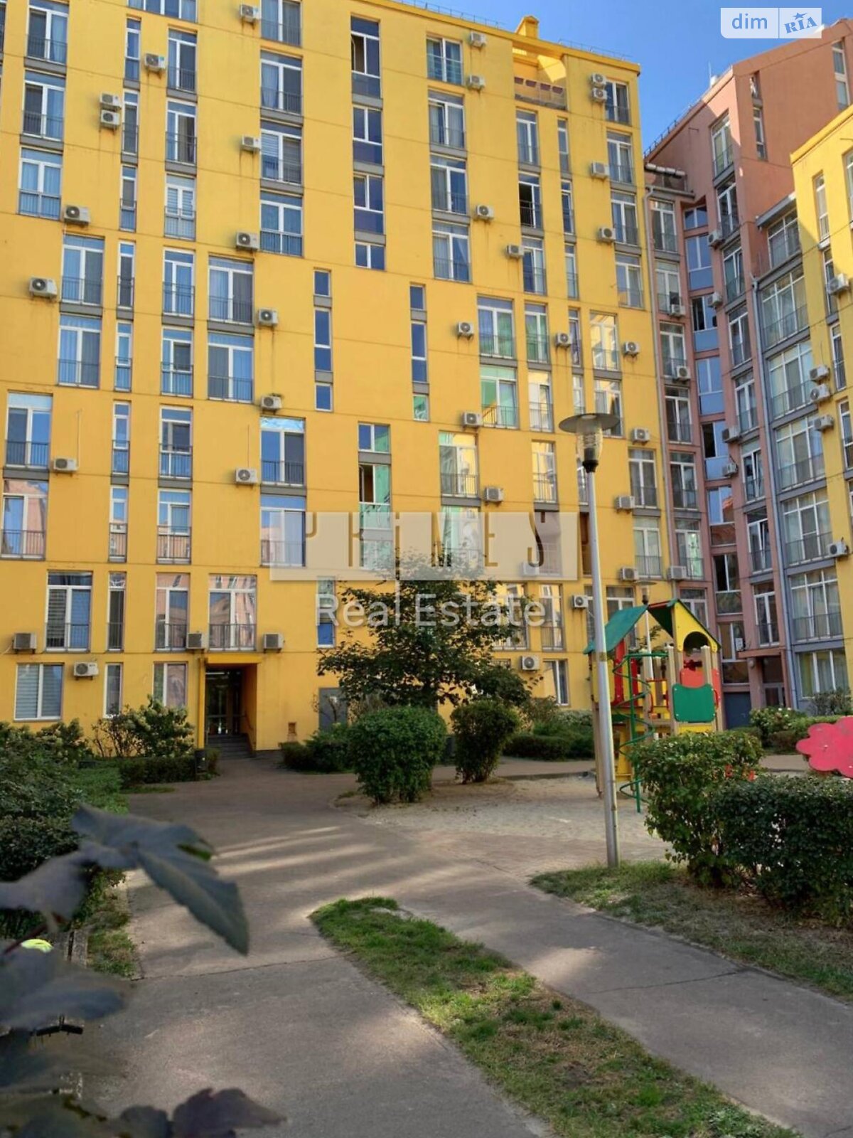 Продаж однокімнатної квартири в Києві, на вул. Регенераторна 4, район Соцмісто фото 1 Продаж однокімнатної квартири в Києві, на вул. Регенераторна 4, район Соцмісто фото 1