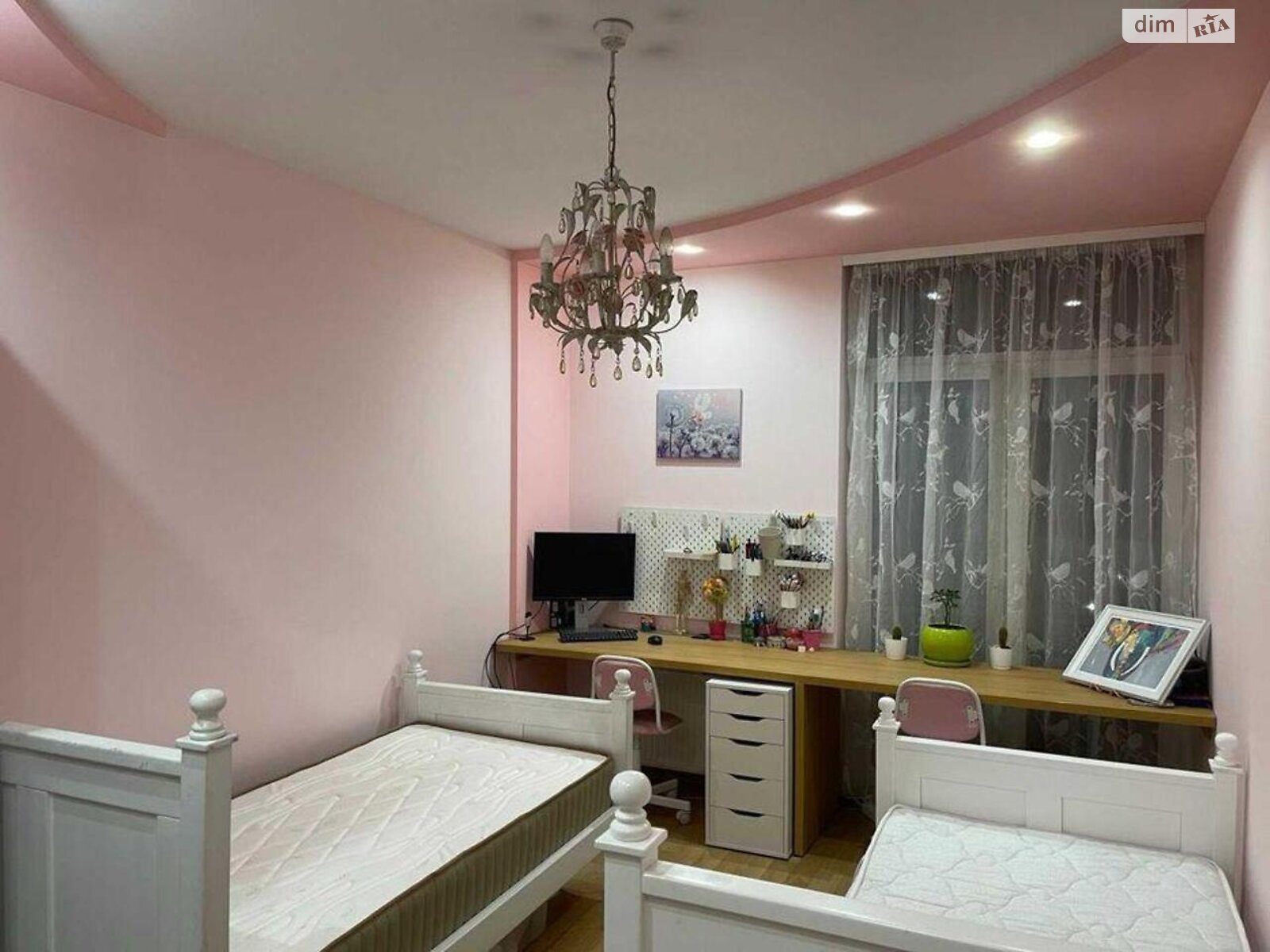 Продаж трикімнатної квартири в Києві, на вул. Регенераторна 4 корпус 1, район Соцмісто фото 1 Продаж трикімнатної квартири в Києві, на вул. Регенераторна 4 корпус 1, район Соцмісто фото 1