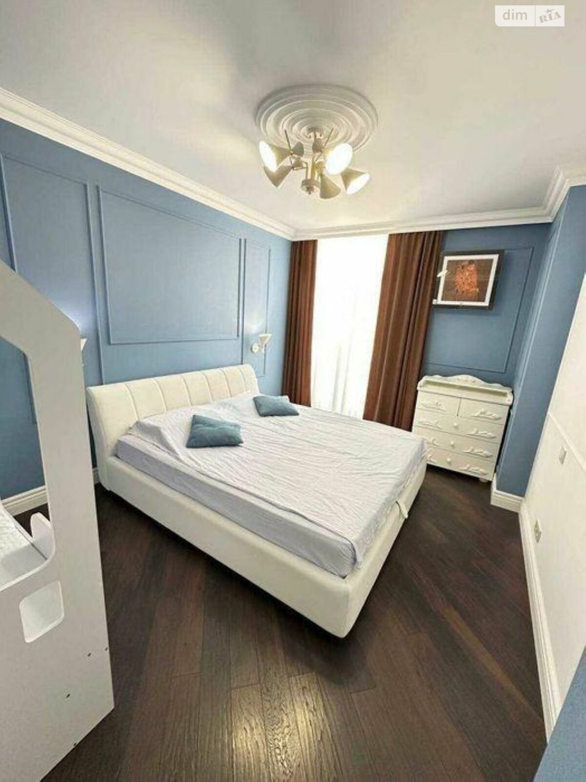 Продаж трикімнатної квартири в Києві, на вул. Регенераторна 4, район Соцмісто фото 1 Продаж трикімнатної квартири в Києві, на вул. Регенераторна 4, район Соцмісто фото 1