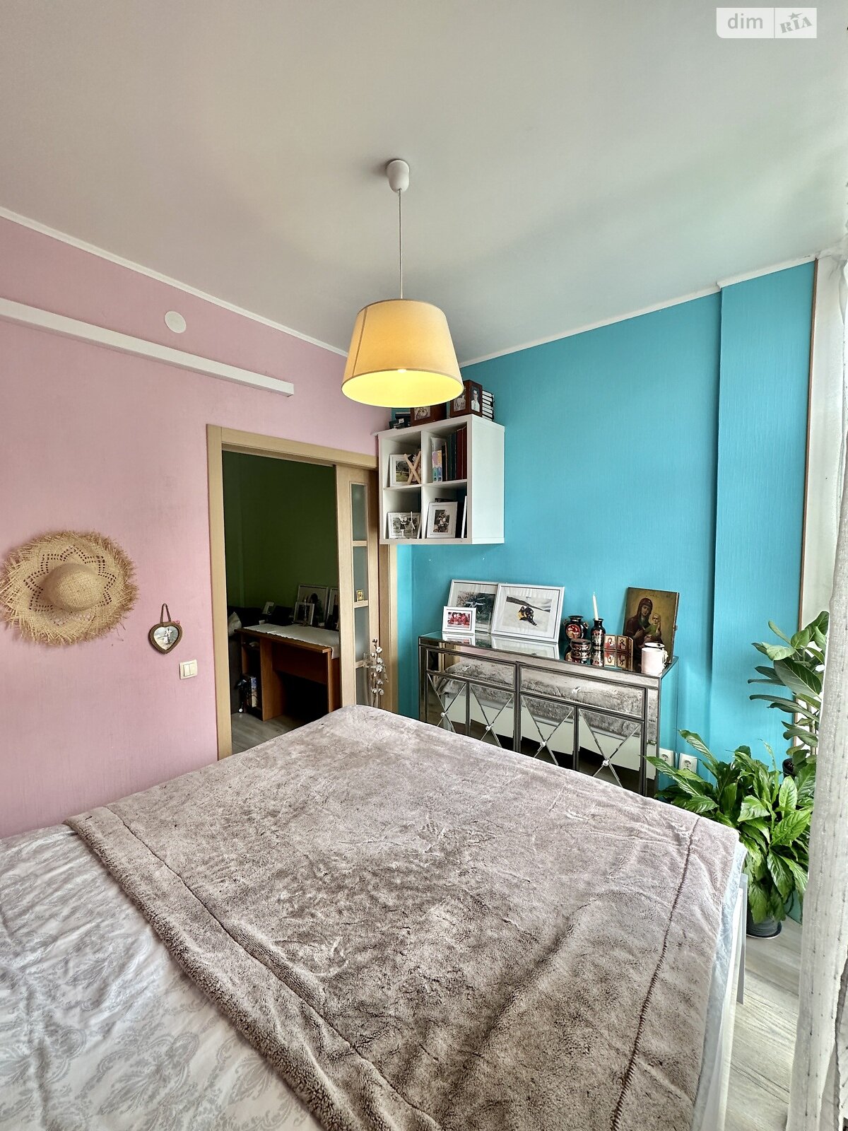 Продаж двокімнатної квартири в Києві, на вул. Регенераторна 4, кв. 10-98, район Соцмісто фото 1 Продаж двокімнатної квартири в Києві, на вул. Регенераторна 4, кв. 10-98, район Соцмісто фото 1