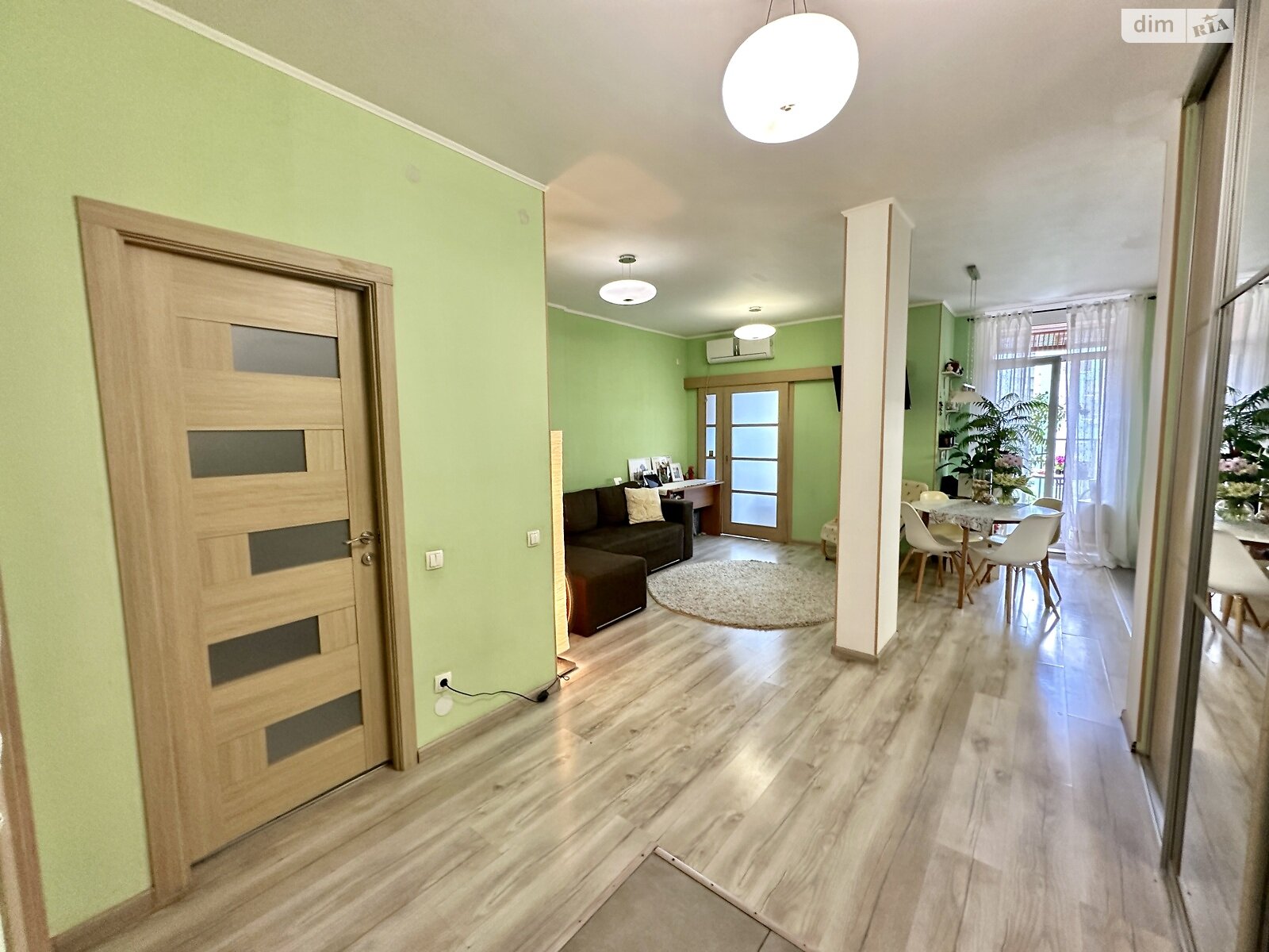 Продаж двокімнатної квартири в Києві, на вул. Регенераторна 4, кв. 10-98, район Соцмісто фото 1 Продаж двокімнатної квартири в Києві, на вул. Регенераторна 4, кв. 10-98, район Соцмісто фото 1