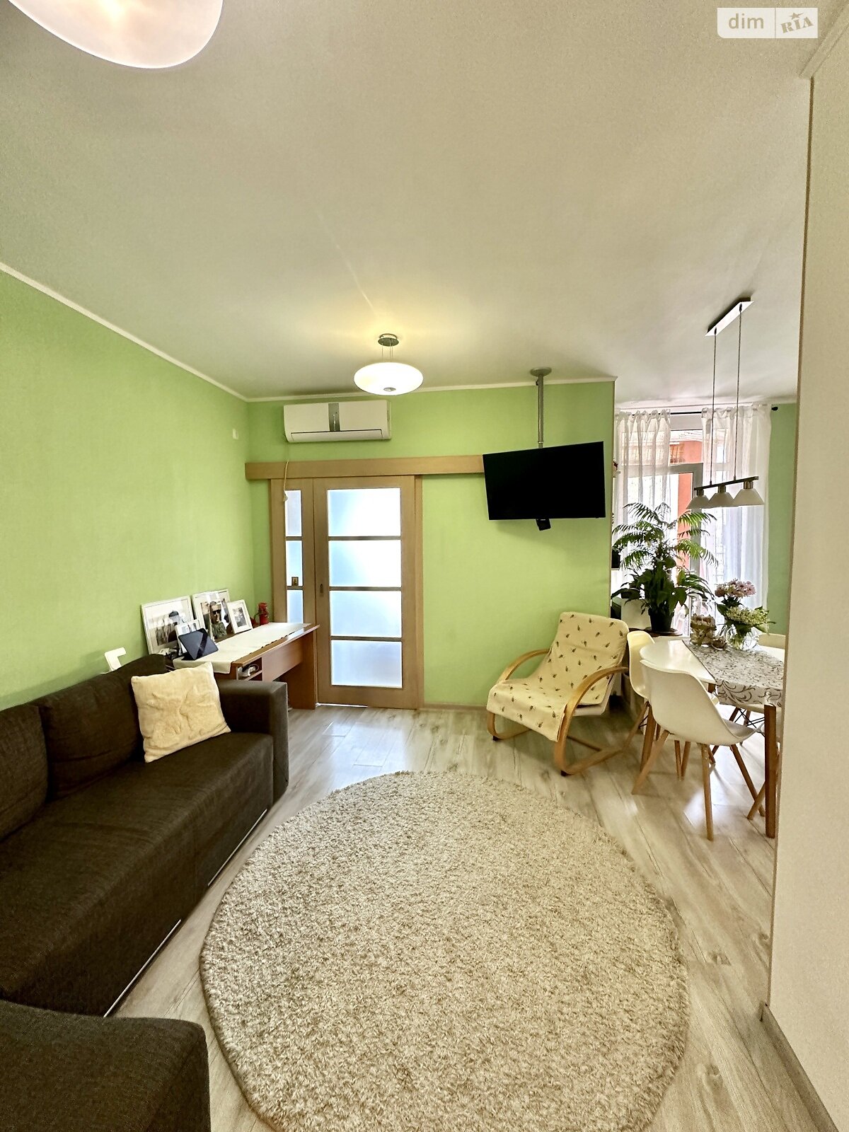 Продаж двокімнатної квартири в Києві, на вул. Регенераторна 4, кв. 10-98, район Соцмісто фото 1 Продаж двокімнатної квартири в Києві, на вул. Регенераторна 4, кв. 10-98, район Соцмісто фото 1