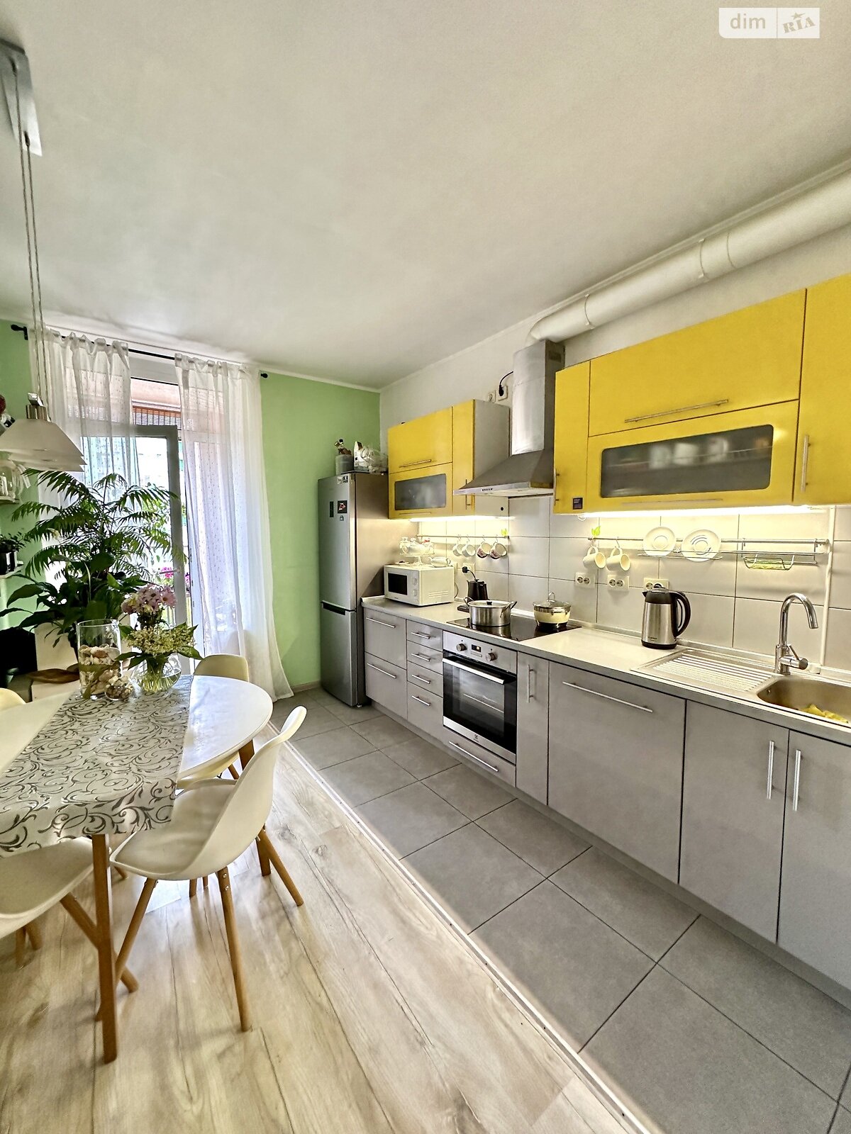 Продаж двокімнатної квартири в Києві, на вул. Регенераторна 4, кв. 10-98, район Соцмісто фото 1 Продаж двокімнатної квартири в Києві, на вул. Регенераторна 4, кв. 10-98, район Соцмісто фото 1