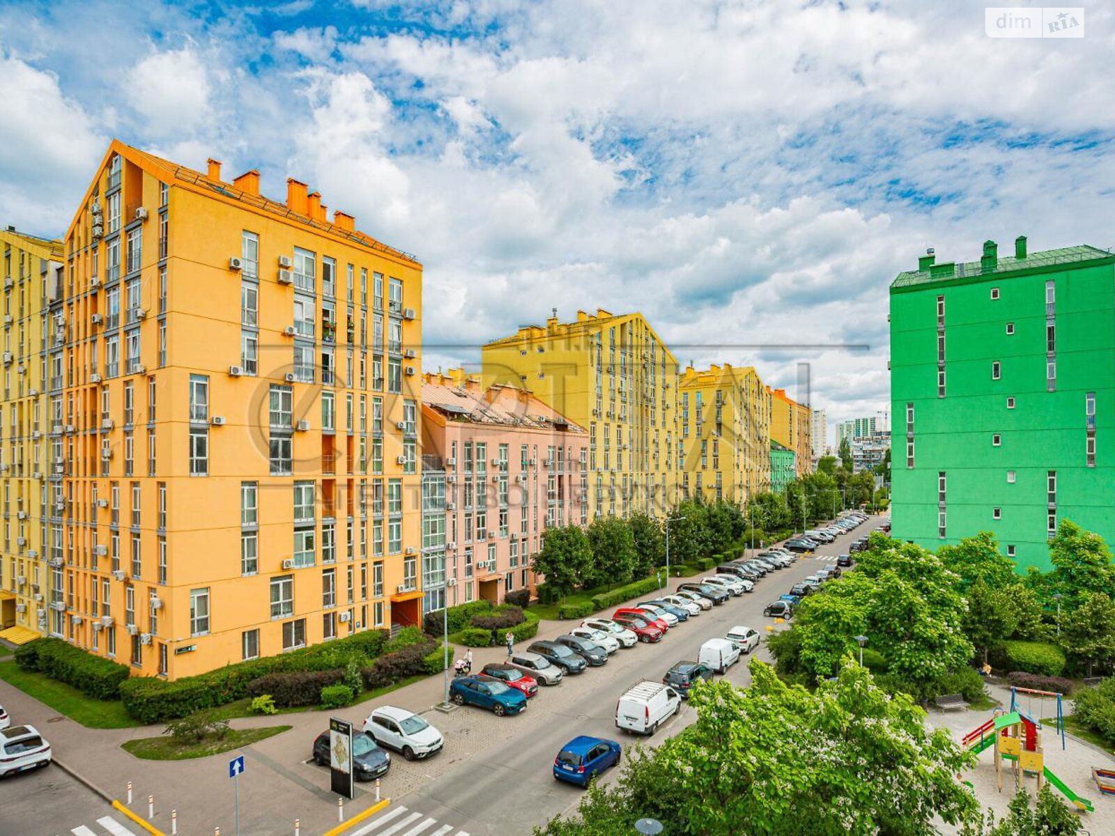 Продаж трикімнатної квартири в Києві, на вул. Регенераторна 4, район Соцмісто фото 1 Продаж трикімнатної квартири в Києві, на вул. Регенераторна 4, район Соцмісто фото 1