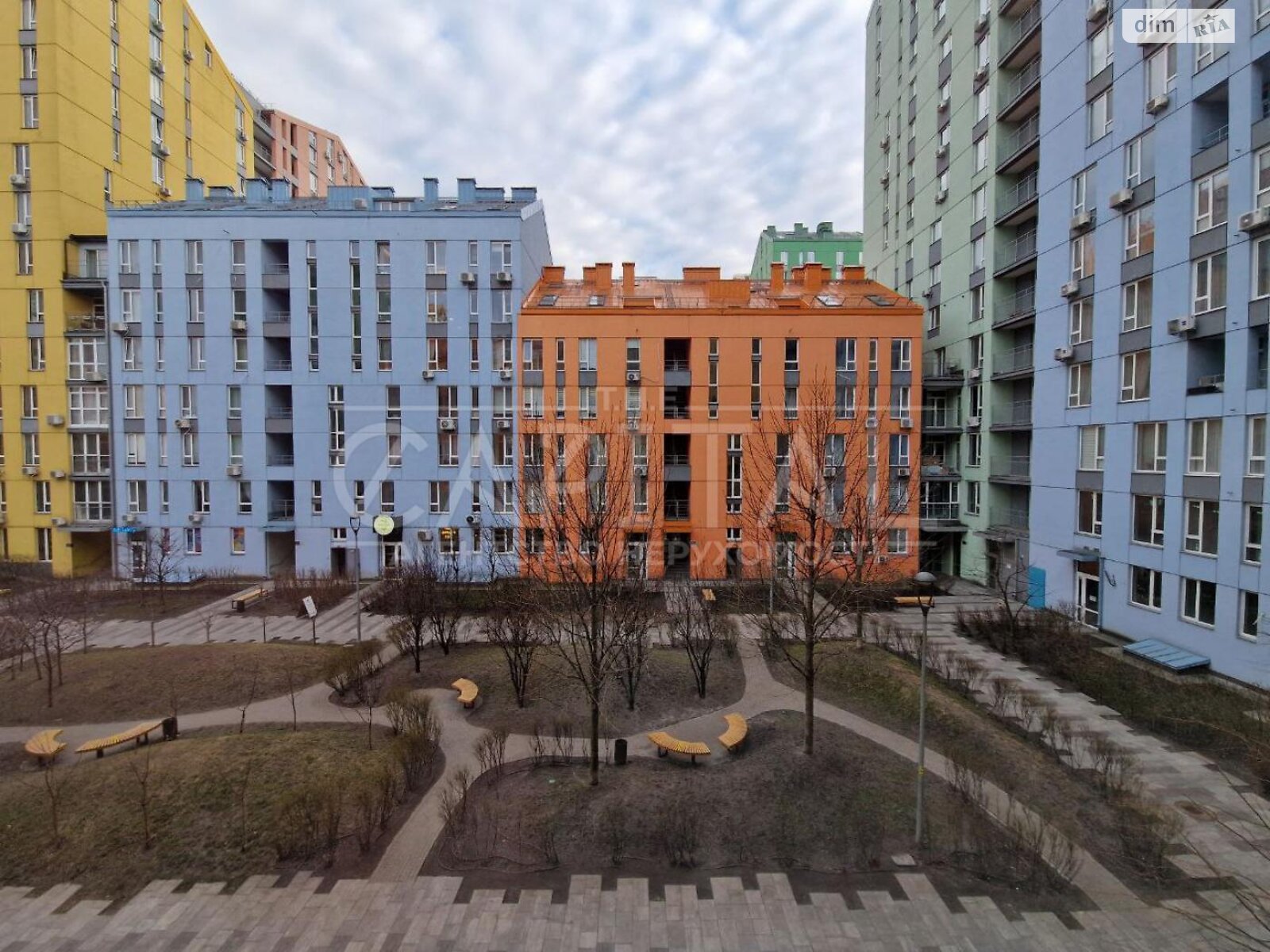 Продаж однокімнатної квартири в Києві, на просп. Соборності 17, район Соцмісто фото 1