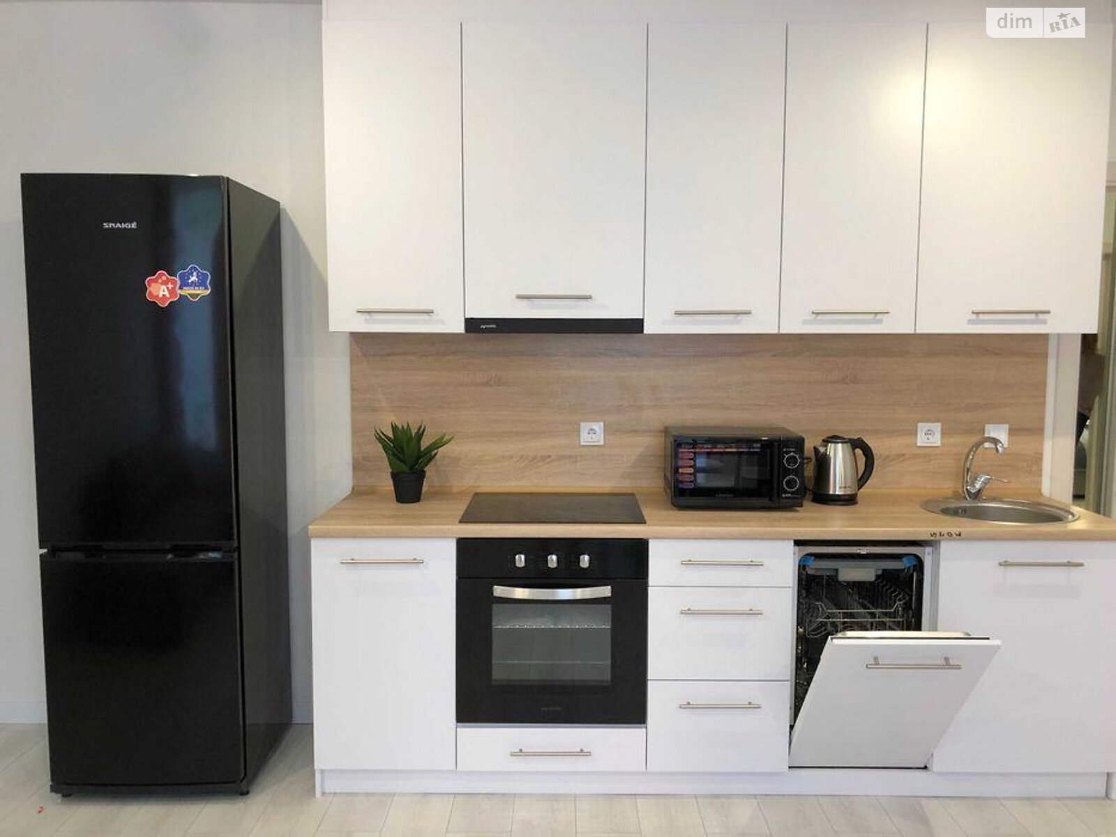 Продажа двухкомнатной квартиры в Киеве, на просп. Соборности 17 корпус 18, район Соцгород фото 1 Продажа двухкомнатной квартиры в Киеве, на просп. Соборности 17 корпус 18, район Соцгород фото 1
