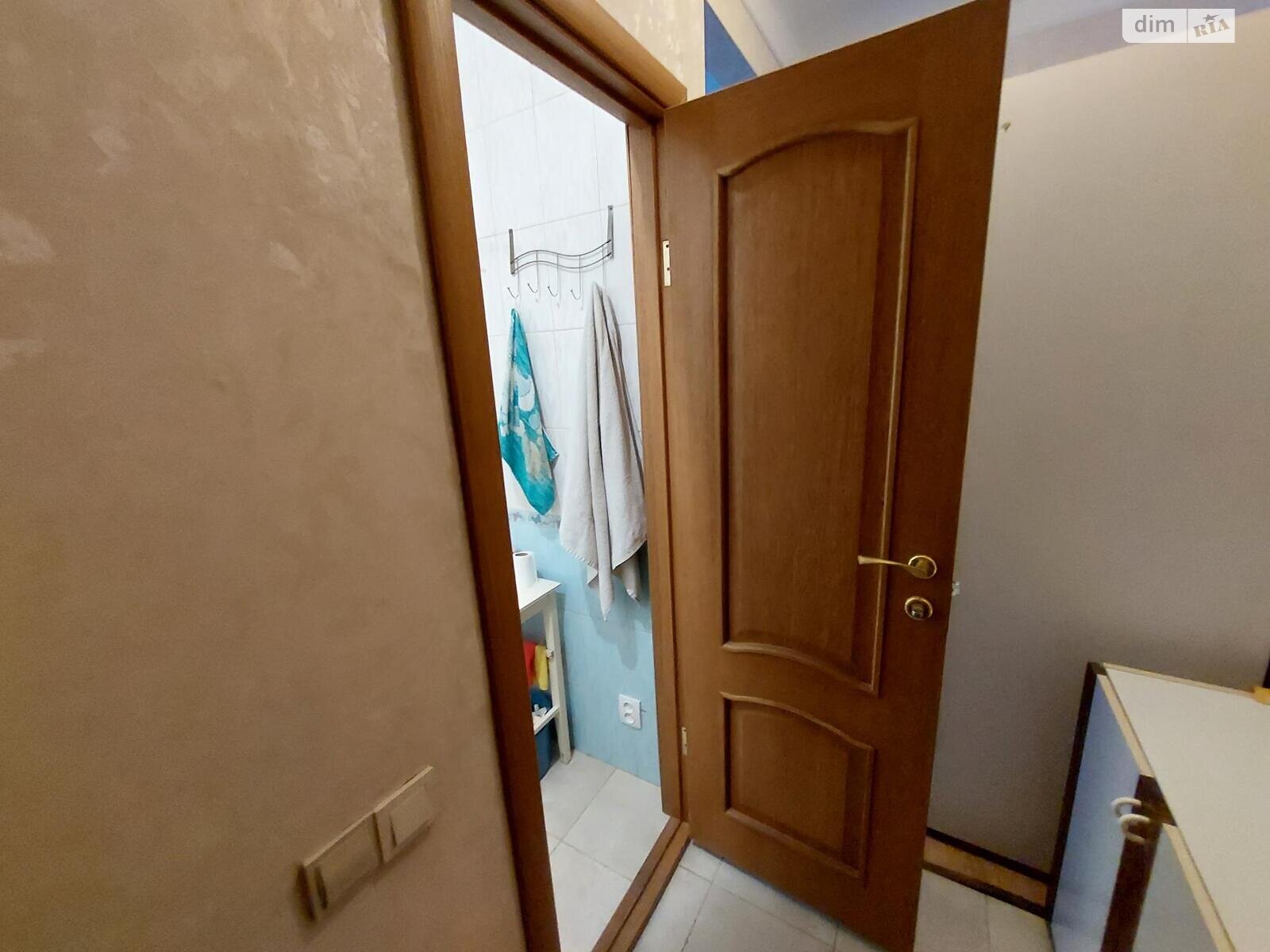 Продаж трикімнатної квартири в Києві, на вул. Будівельників 24, район Соцмісто фото 1 Продаж трикімнатної квартири в Києві, на вул. Будівельників 24, район Соцмісто фото 1