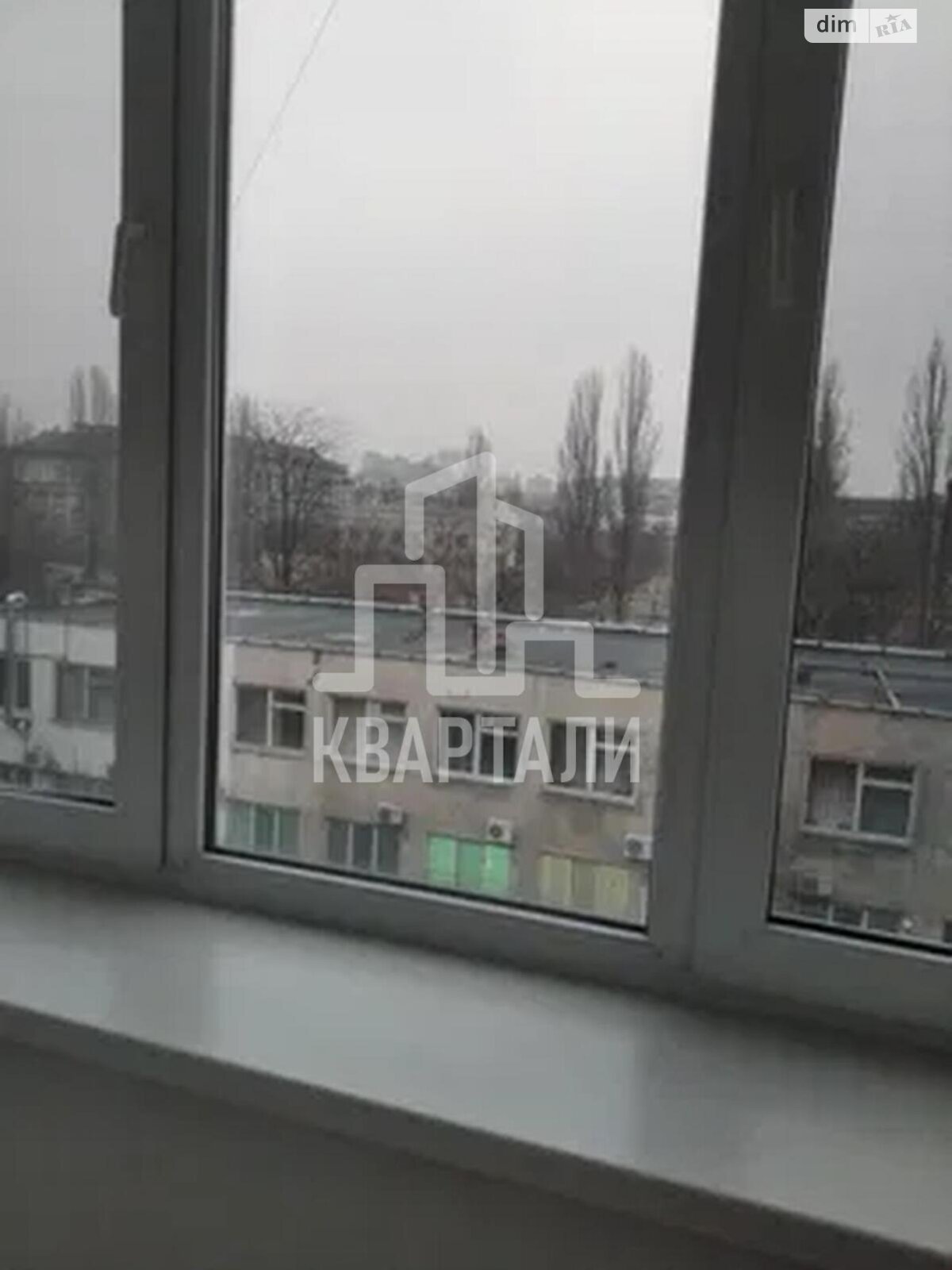 Продаж трикімнатної квартири в Києві, на вул. Будівельників 24, район Соцмісто фото 1 Продаж трикімнатної квартири в Києві, на вул. Будівельників 24, район Соцмісто фото 1