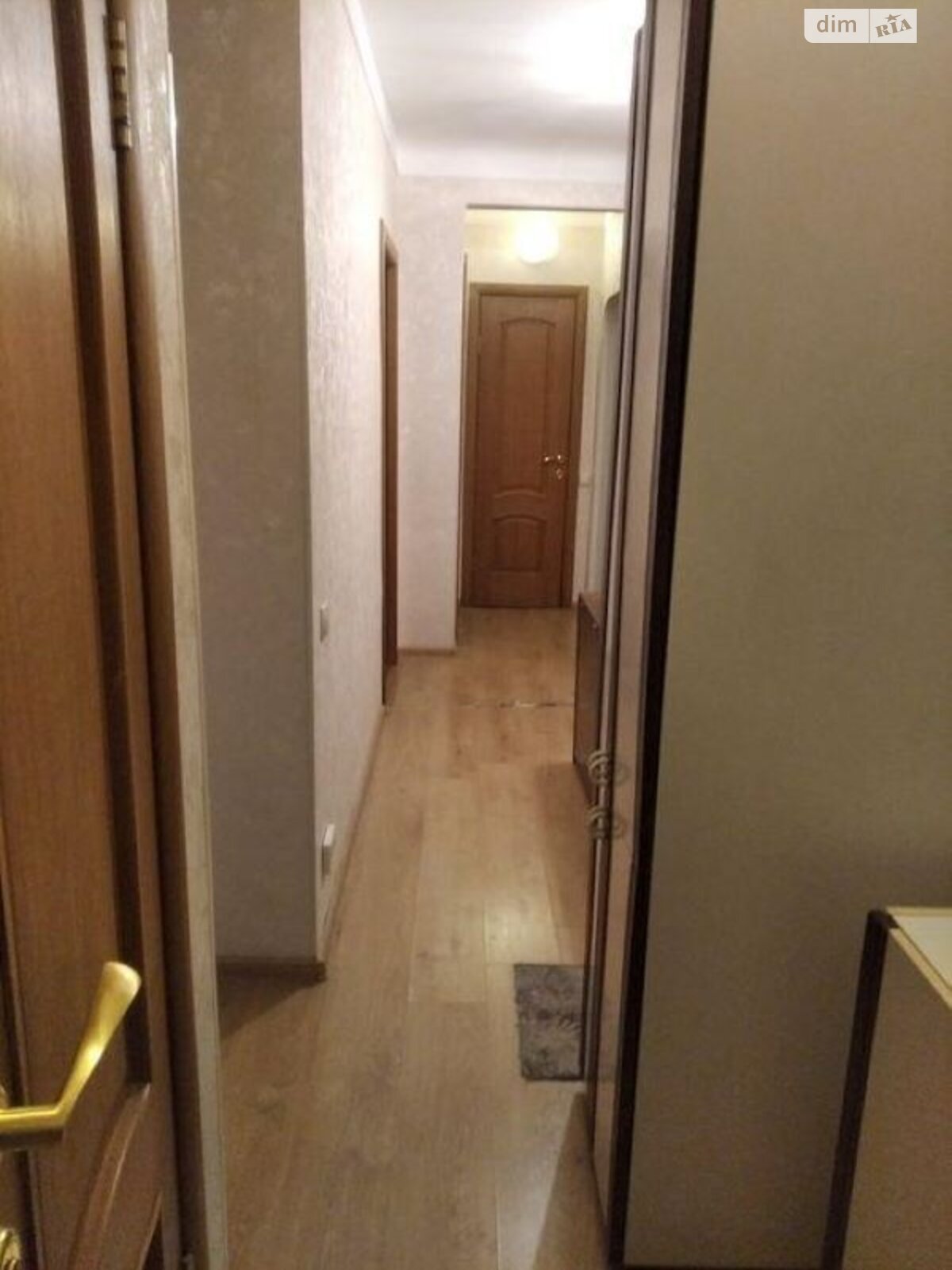 Продаж трикімнатної квартири в Києві, на вул. Будівельників 24, район Соцмісто фото 1 Продаж трикімнатної квартири в Києві, на вул. Будівельників 24, район Соцмісто фото 1