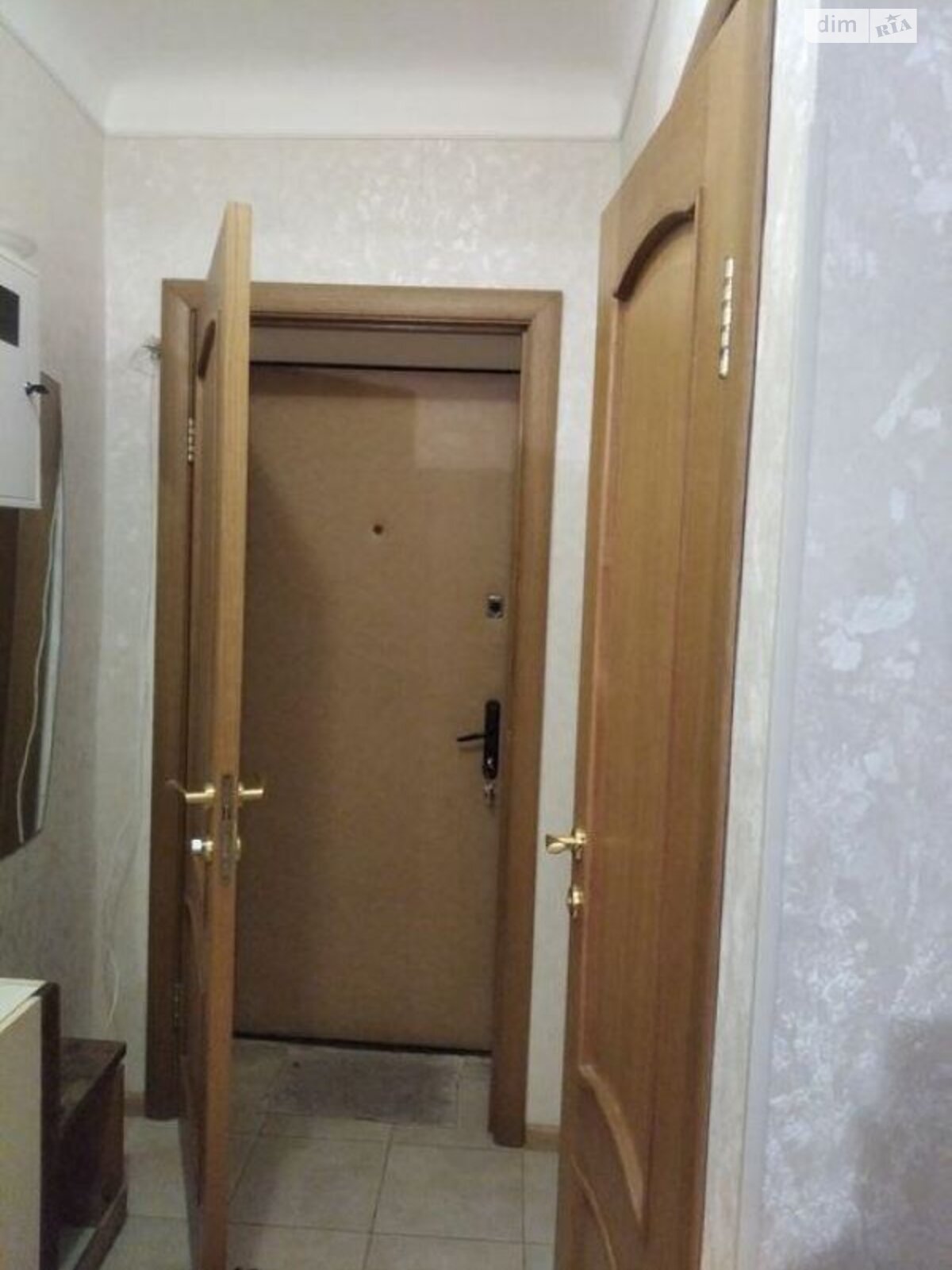 Продаж трикімнатної квартири в Києві, на вул. Будівельників 24, район Соцмісто фото 1 Продаж трикімнатної квартири в Києві, на вул. Будівельників 24, район Соцмісто фото 1