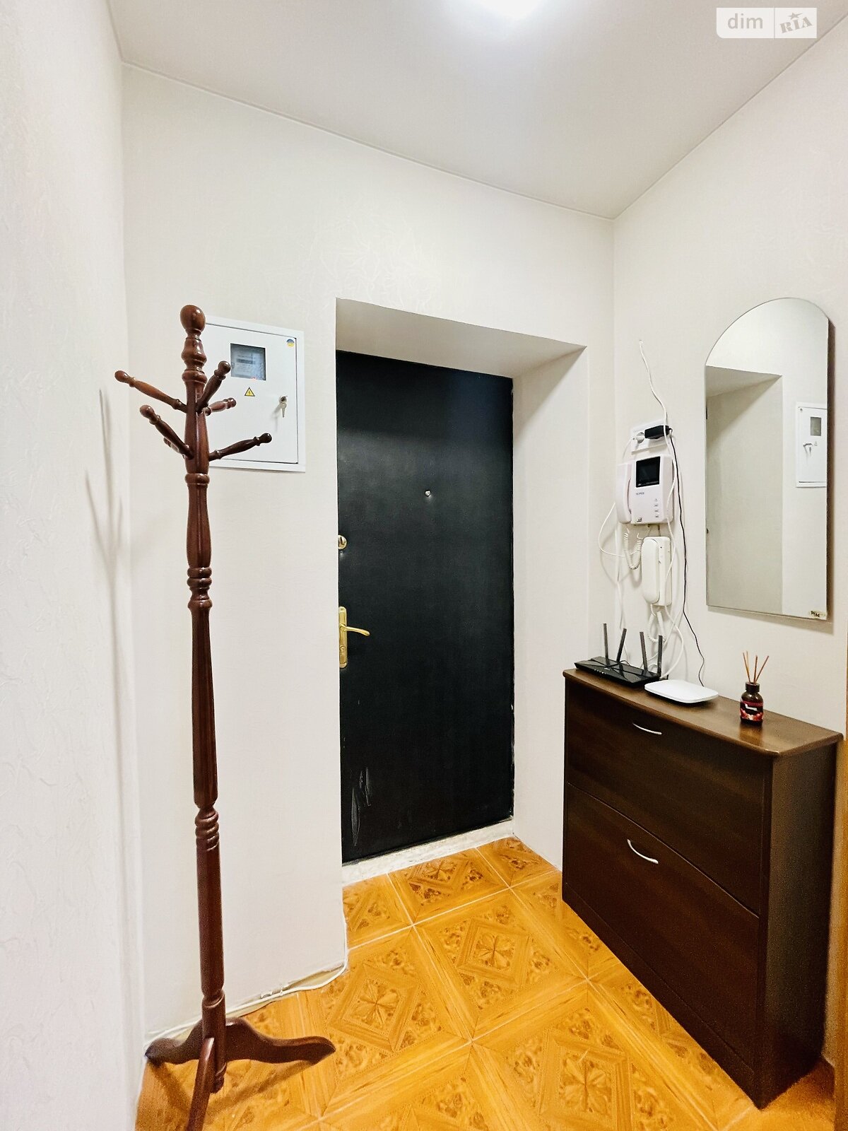 Продажа двухкомнатной квартиры в Киеве, на ул. Строителей 3, район Соцгород фото 1 Продажа двухкомнатной квартиры в Киеве, на ул. Строителей 3, район Соцгород фото 1