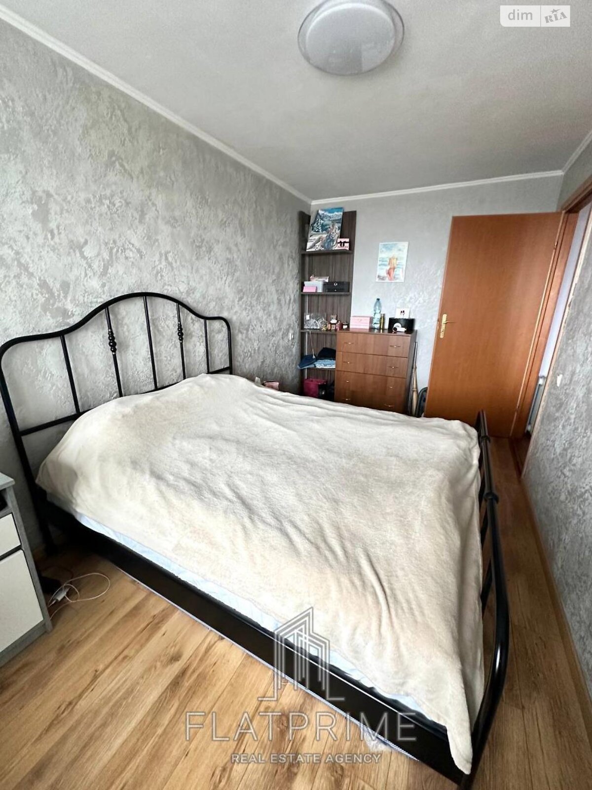 Продаж трикімнатної квартири в Києві, на вул. Будівельників 27А, район Соцмісто фото 1 Продаж трикімнатної квартири в Києві, на вул. Будівельників 27А, район Соцмісто фото 1