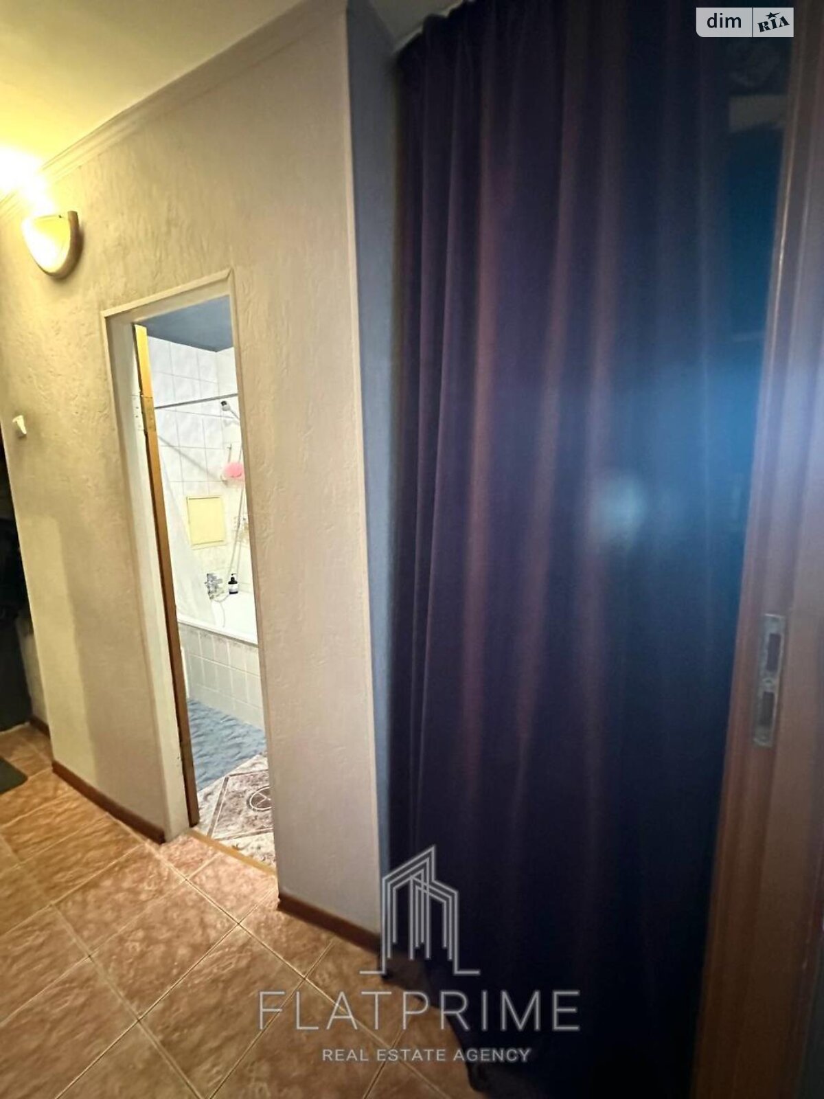 Продаж трикімнатної квартири в Києві, на вул. Будівельників 27А, район Соцмісто фото 1 Продаж трикімнатної квартири в Києві, на вул. Будівельників 27А, район Соцмісто фото 1