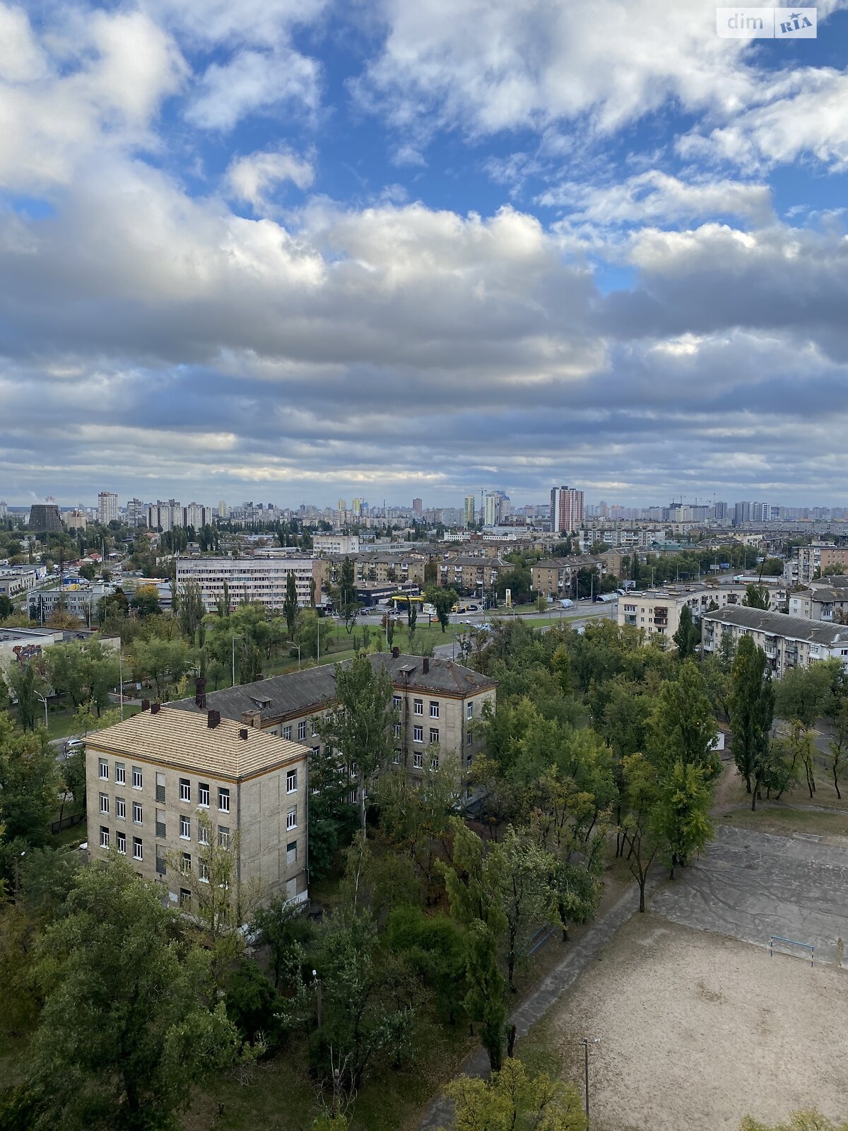 Продаж двокімнатної квартири в Києві, на вул. Вінстона Черчилля 43, район Соцмісто фото 1 Продаж двокімнатної квартири в Києві, на вул. Вінстона Черчилля 43, район Соцмісто фото 1