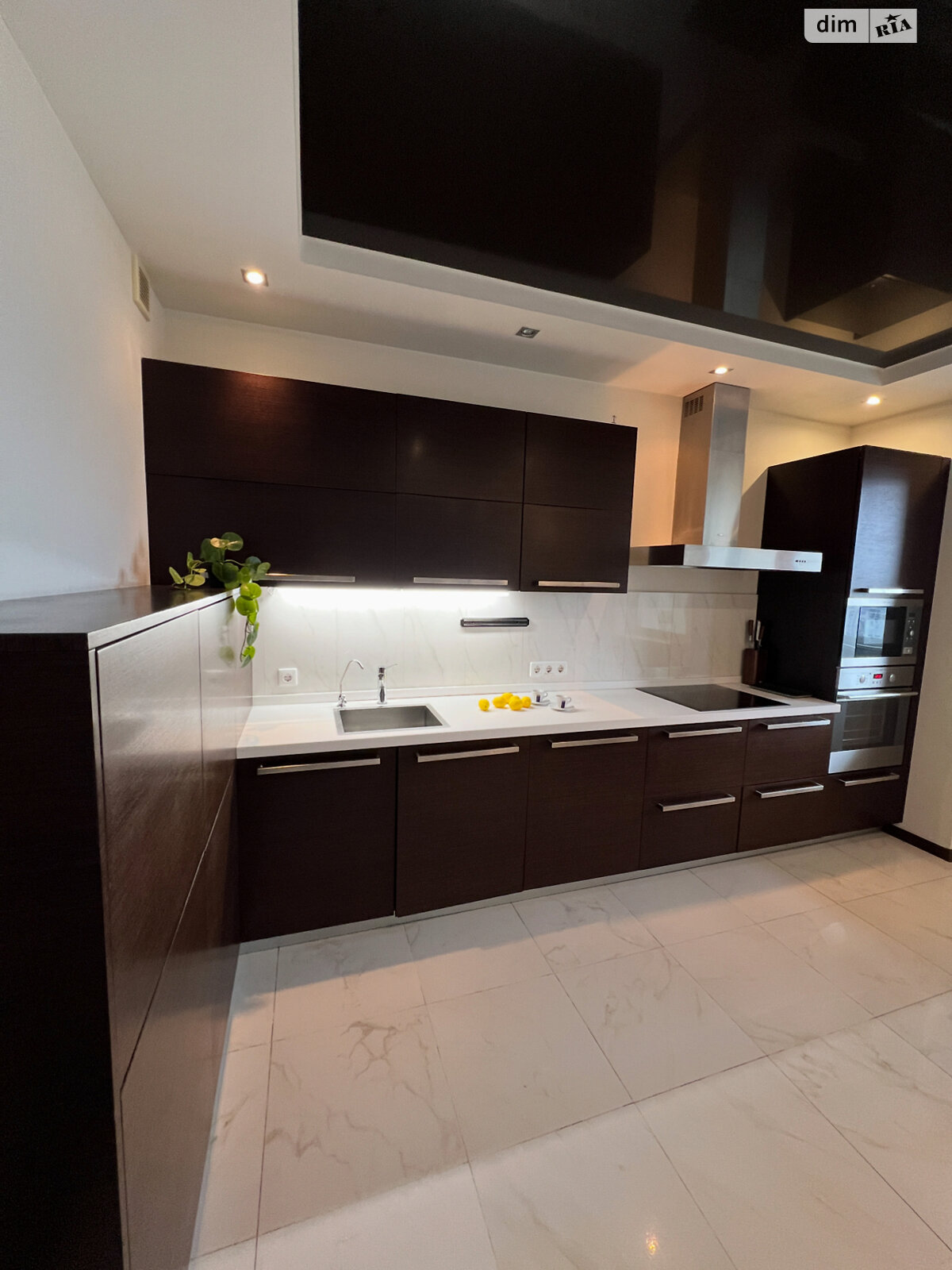 Продажа двухкомнатной квартиры в Киеве, на бул. Верховного Совета 14Б, район Соцгород фото 1