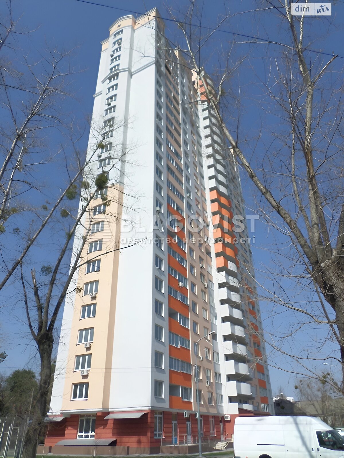 Продаж трикімнатної квартири в Києві, на вул. Юрія Поправки 14, район Соцмісто фото 1 Продаж трикімнатної квартири в Києві, на вул. Юрія Поправки 14, район Соцмісто фото 1