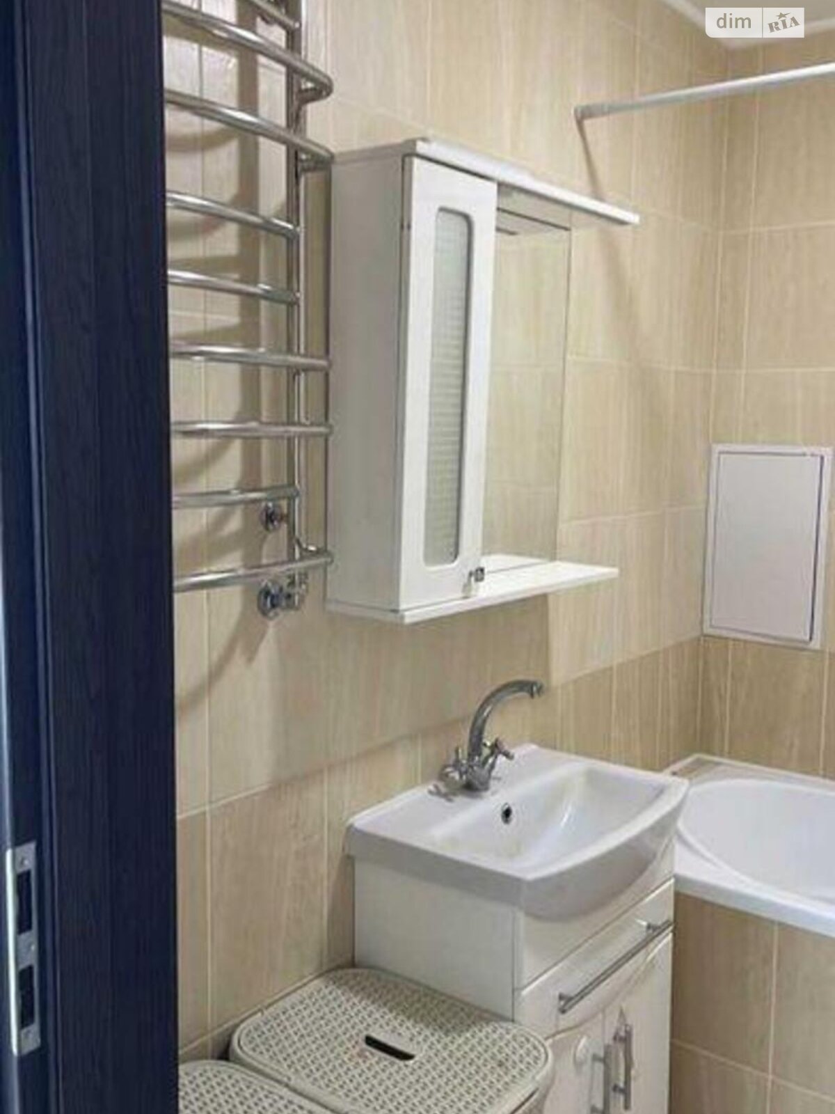 Продажа трехкомнатной квартиры в Киеве, на ул. Юрия Поправки 14, район Соцгород фото 1 Продажа трехкомнатной квартиры в Киеве, на ул. Юрия Поправки 14, район Соцгород фото 1