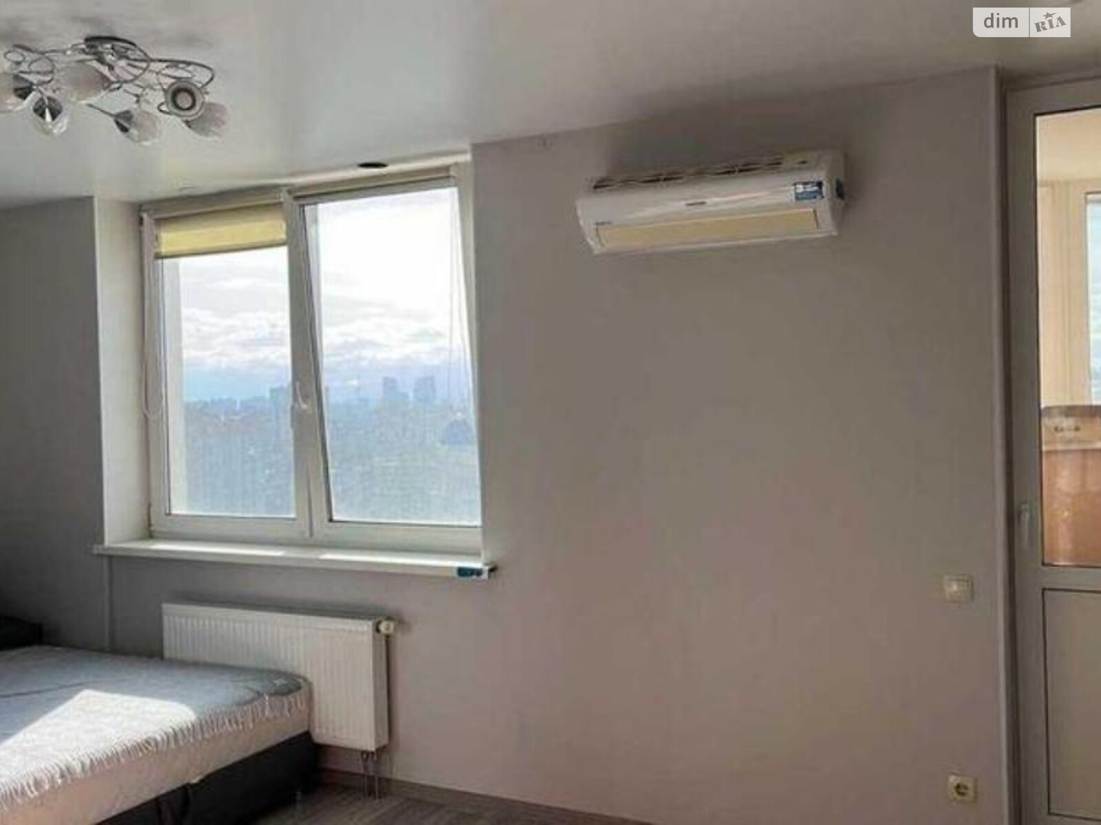 Продажа трехкомнатной квартиры в Киеве, на ул. Юрия Поправки 14, район Соцгород фото 1 Продажа трехкомнатной квартиры в Киеве, на ул. Юрия Поправки 14, район Соцгород фото 1