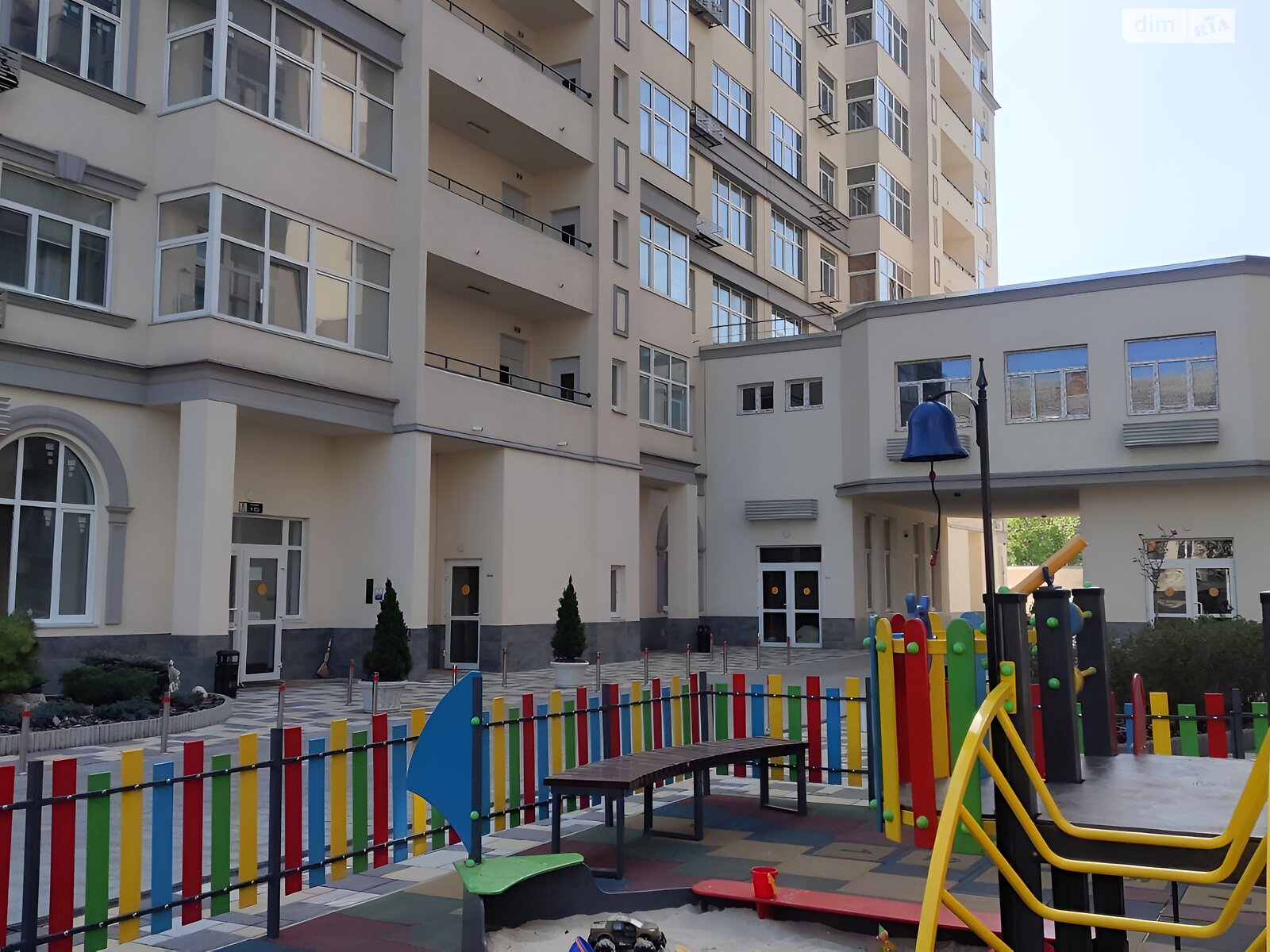 Продажа однокомнатной квартиры в Киеве, на ул. Строителей 30, район Соцгород фото 1 Продажа однокомнатной квартиры в Киеве, на ул. Строителей 30, район Соцгород фото 1