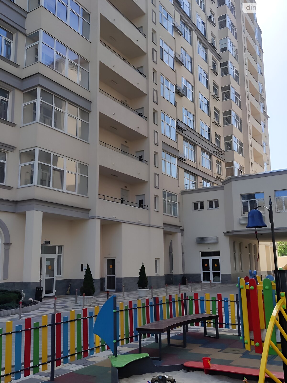 Продажа однокомнатной квартиры в Киеве, на ул. Строителей 30, район Соцгород фото 1 Продажа однокомнатной квартиры в Киеве, на ул. Строителей 30, район Соцгород фото 1