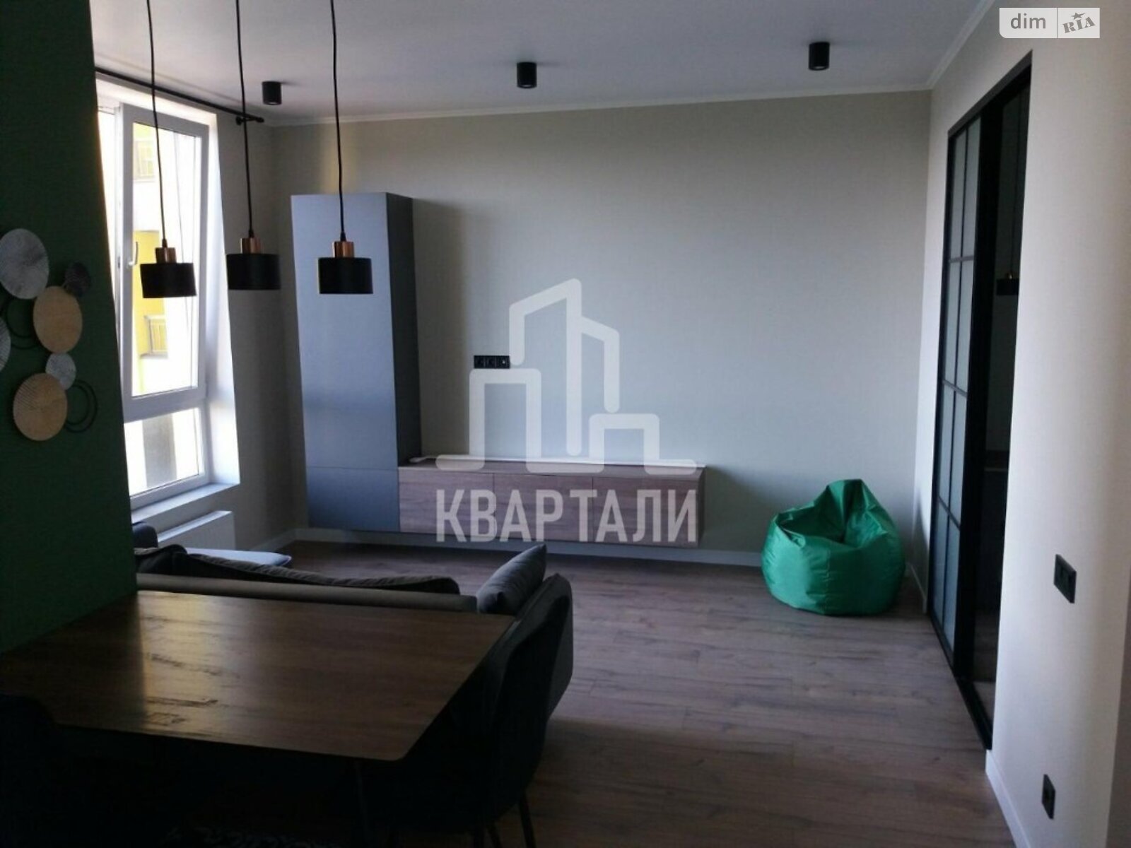 Продажа двухкомнатной квартиры в Киеве, на ул. Кадетский Гай 10, район Совки фото 1