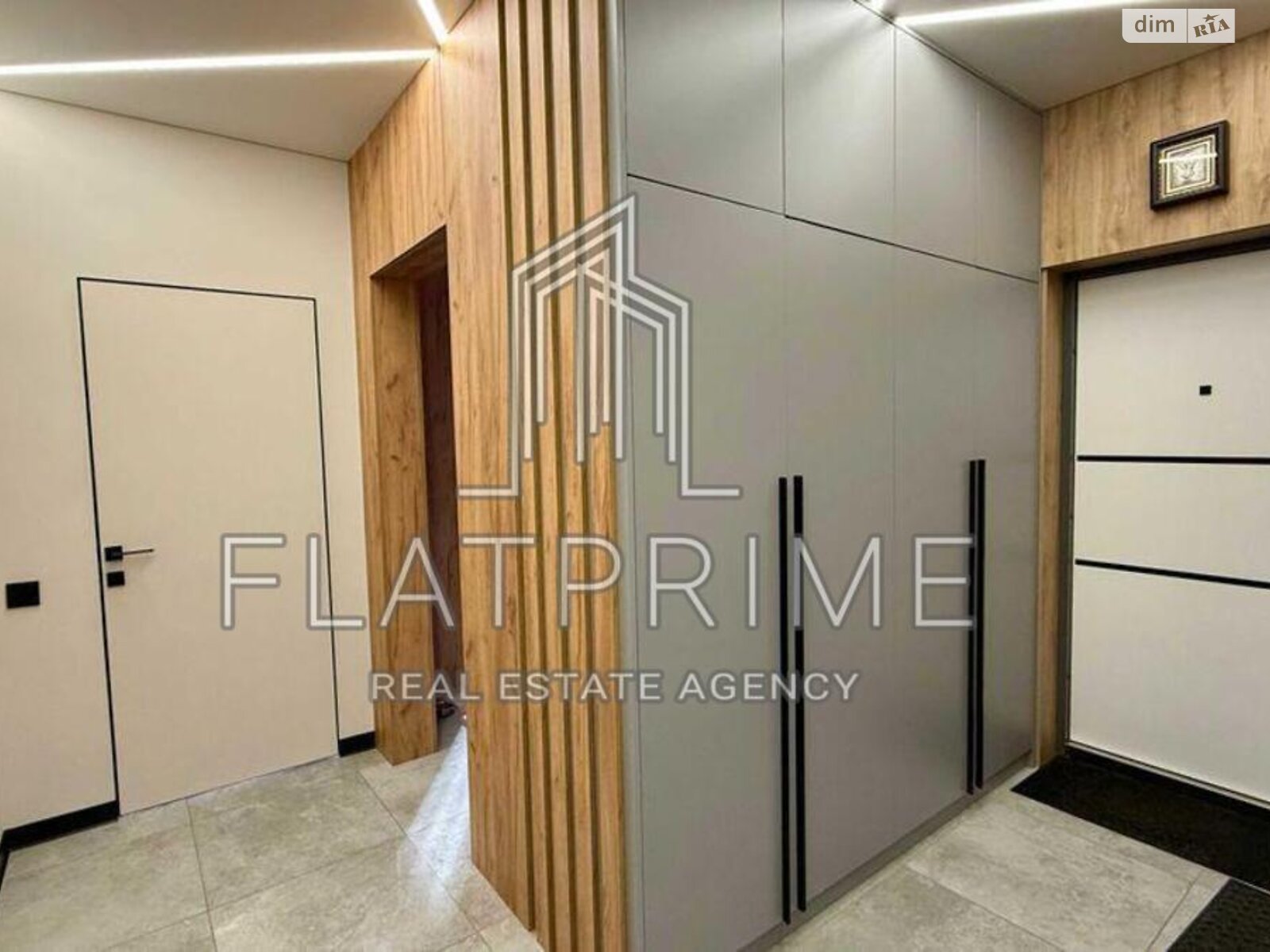Продажа трехкомнатной квартиры в Киеве, на ул. Кадетский Гай 12, район Совки фото 1 Продажа трехкомнатной квартиры в Киеве, на ул. Кадетский Гай 12, район Совки фото 1