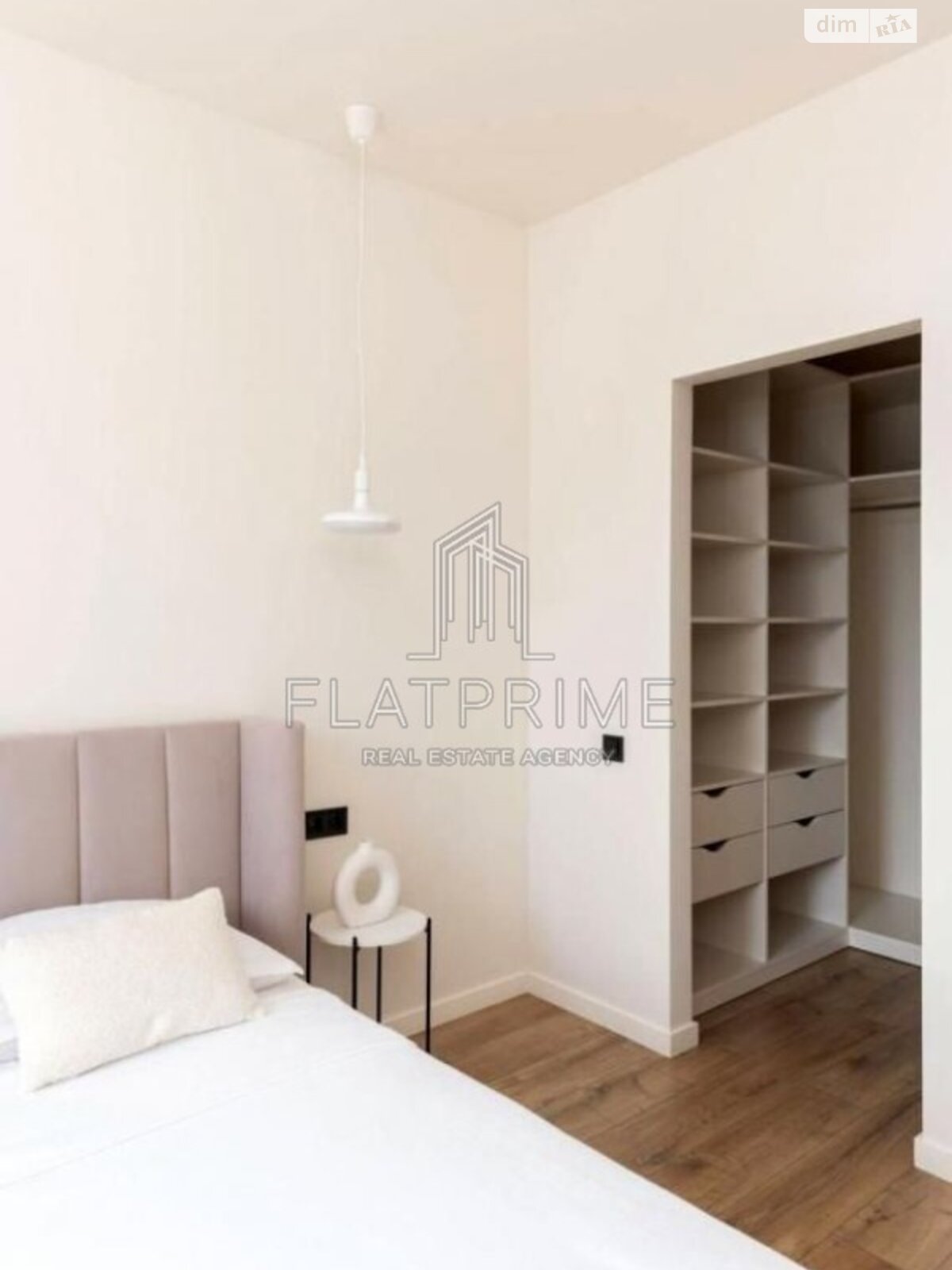 Продажа двухкомнатной квартиры в Киеве, на ул. Кадетский Гай 10, район Совки фото 1 Продажа двухкомнатной квартиры в Киеве, на ул. Кадетский Гай 10, район Совки фото 1