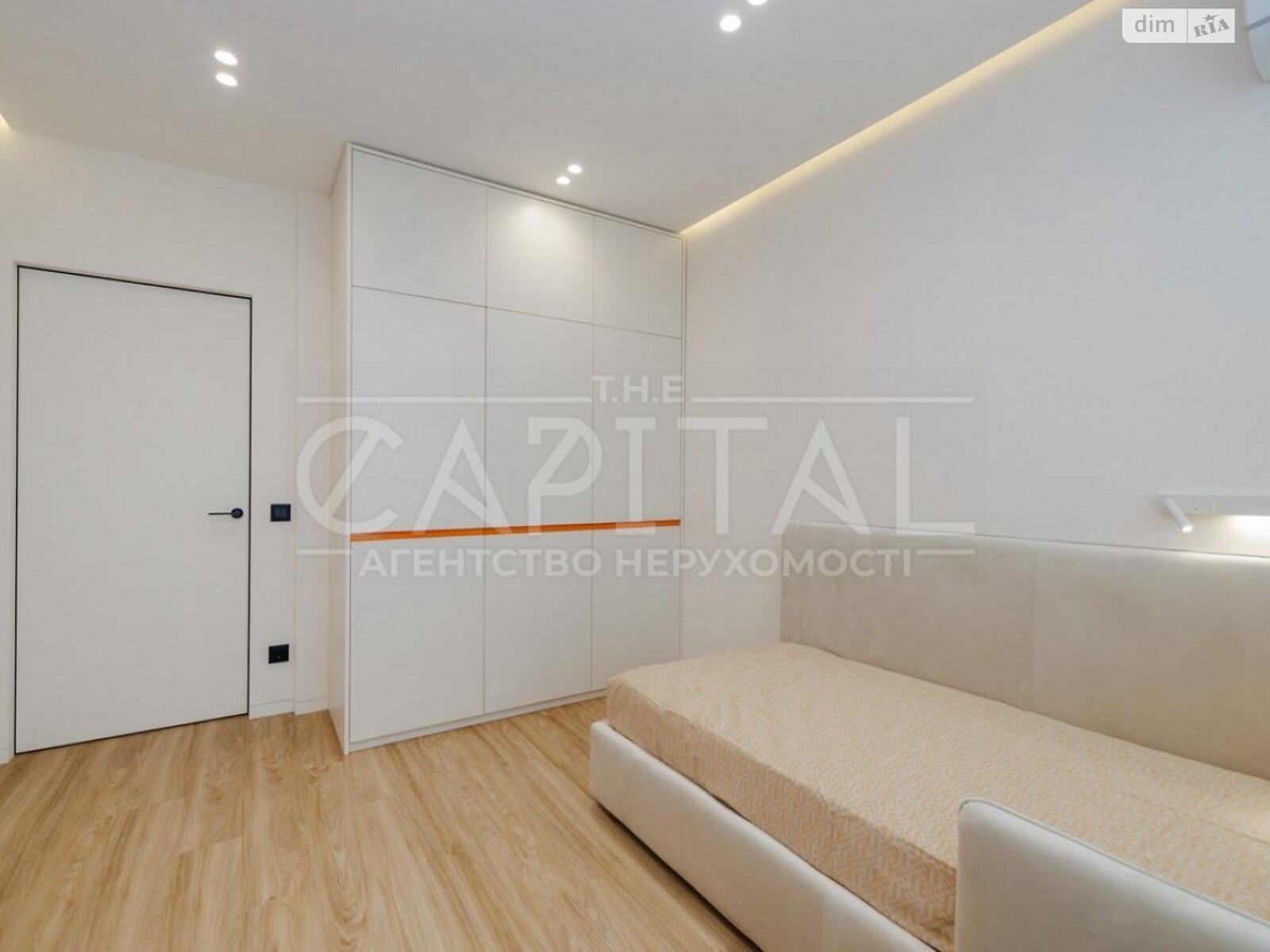 Продажа трехкомнатной квартиры в Киеве, на ул. Петра Радченко 27Б, район Совки фото 1 Продажа трехкомнатной квартиры в Киеве, на ул. Петра Радченко 27Б, район Совки фото 1