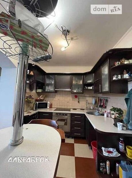 Продажа трехкомнатной квартиры в Киеве, на ул. Алма-Атинская 39Е, район Старая Дарница фото 1 Продажа трехкомнатной квартиры в Киеве, на ул. Алма-Атинская 39Е, район Старая Дарница фото 1