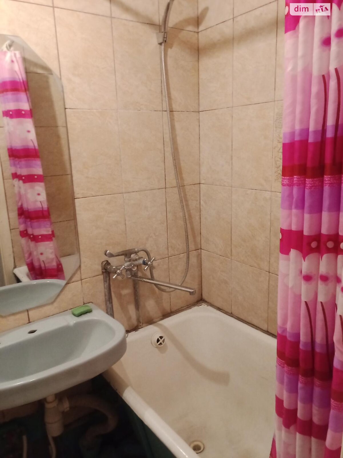 Продаж однокімнатної квартири в Києві, на вул. Дністерська 1, район Стара Дарниця фото 1 Продаж однокімнатної квартири в Києві, на вул. Дністерська 1, район Стара Дарниця фото 1
