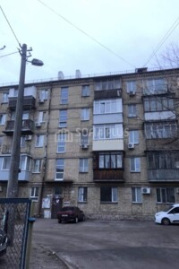 Продажа однокомнатной квартиры в Киеве, на ул. Григория Чупринки 6, район Старая Дарница фото 2