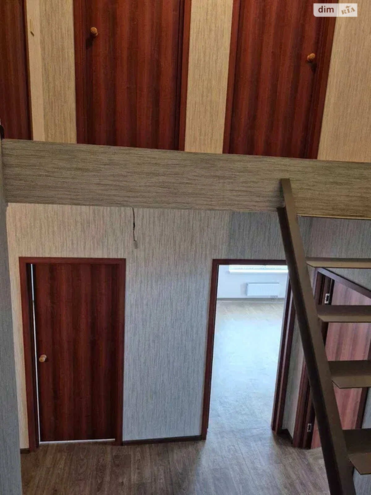 Продажа четырехкомнатной квартиры в Киеве, на ул. Гродненская 14, район Старая Дарница фото 1 Продажа четырехкомнатной квартиры в Киеве, на ул. Гродненская 14, район Старая Дарница фото 1