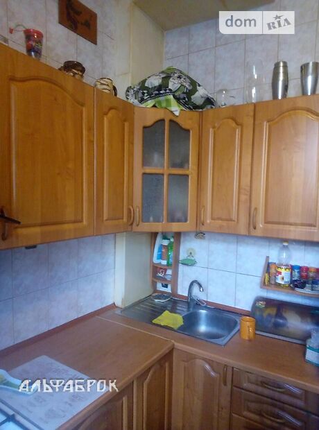 Продажа трехкомнатной квартиры в Киеве, на шоссе Харьковское 11, район Старая Дарница фото 1 Продажа трехкомнатной квартиры в Киеве, на шоссе Харьковское 11, район Старая Дарница фото 1