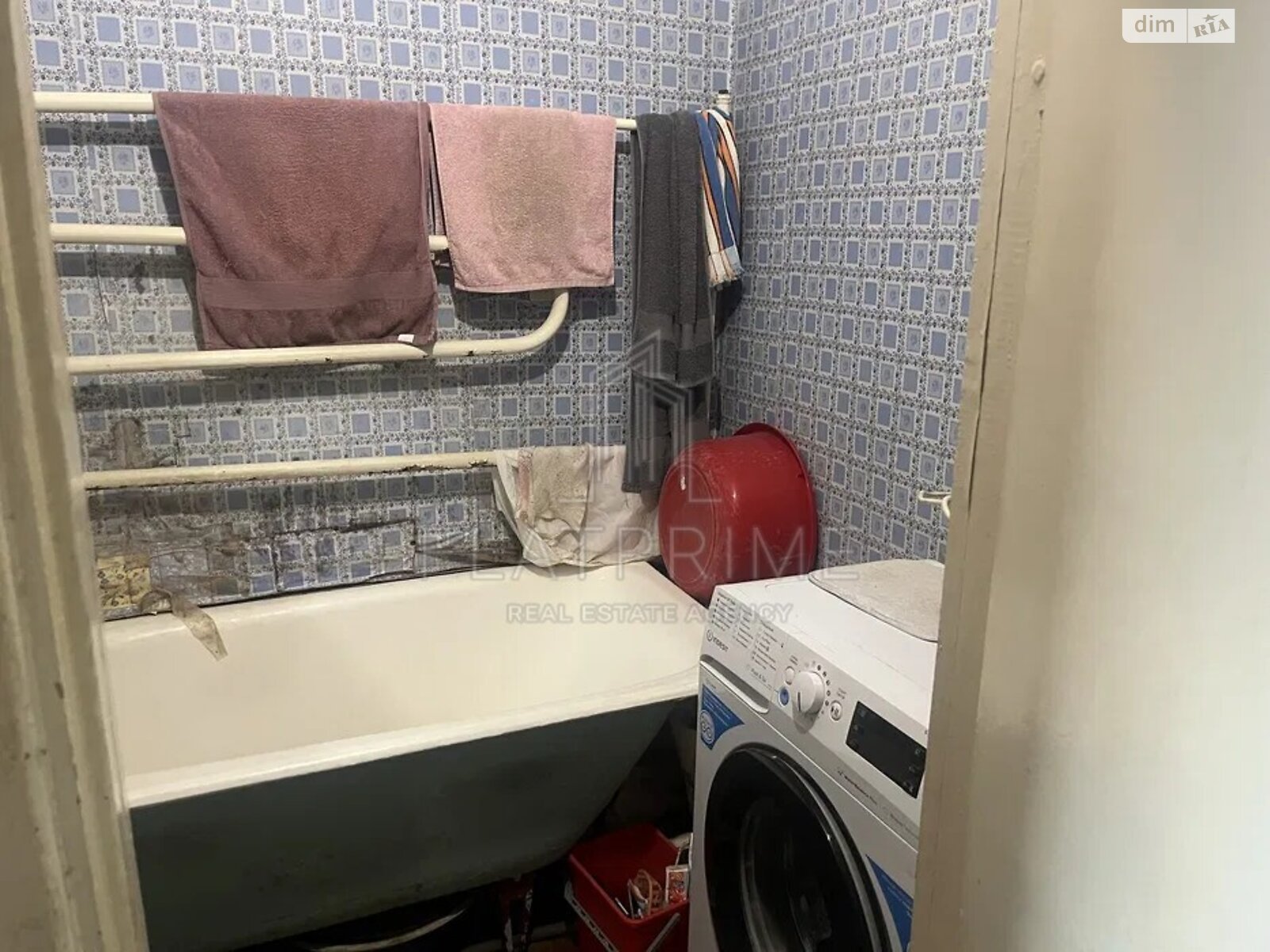Продаж трикімнатної квартири в Києві, на вул. Хорольська 10, район Стара Дарниця фото 1 Продаж трикімнатної квартири в Києві, на вул. Хорольська 10, район Стара Дарниця фото 1