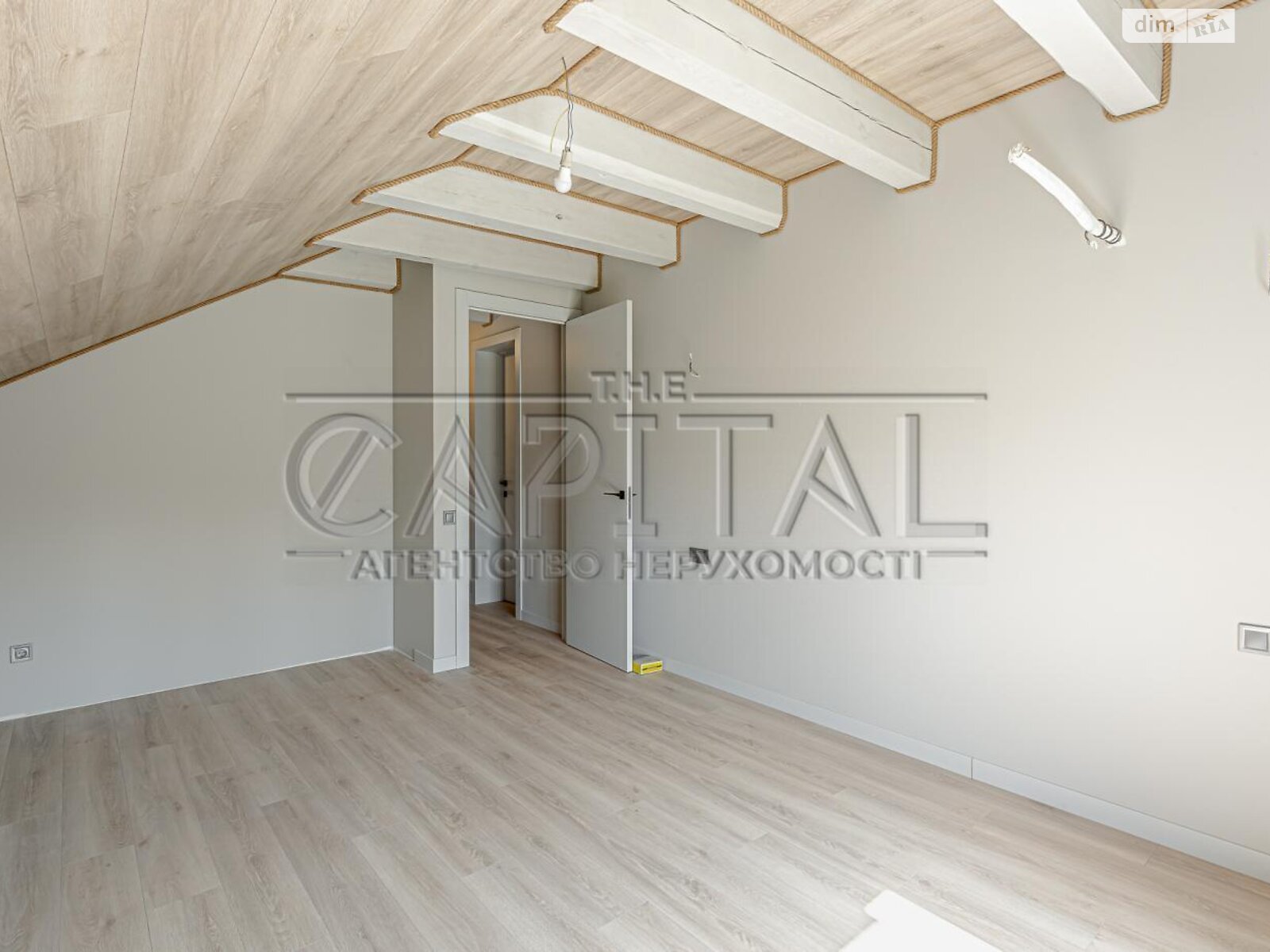 Продаж трикімнатної квартири в Києві, на вул. Ідейна, район Стара Дарниця фото 1 Продаж трикімнатної квартири в Києві, на вул. Ідейна, район Стара Дарниця фото 1