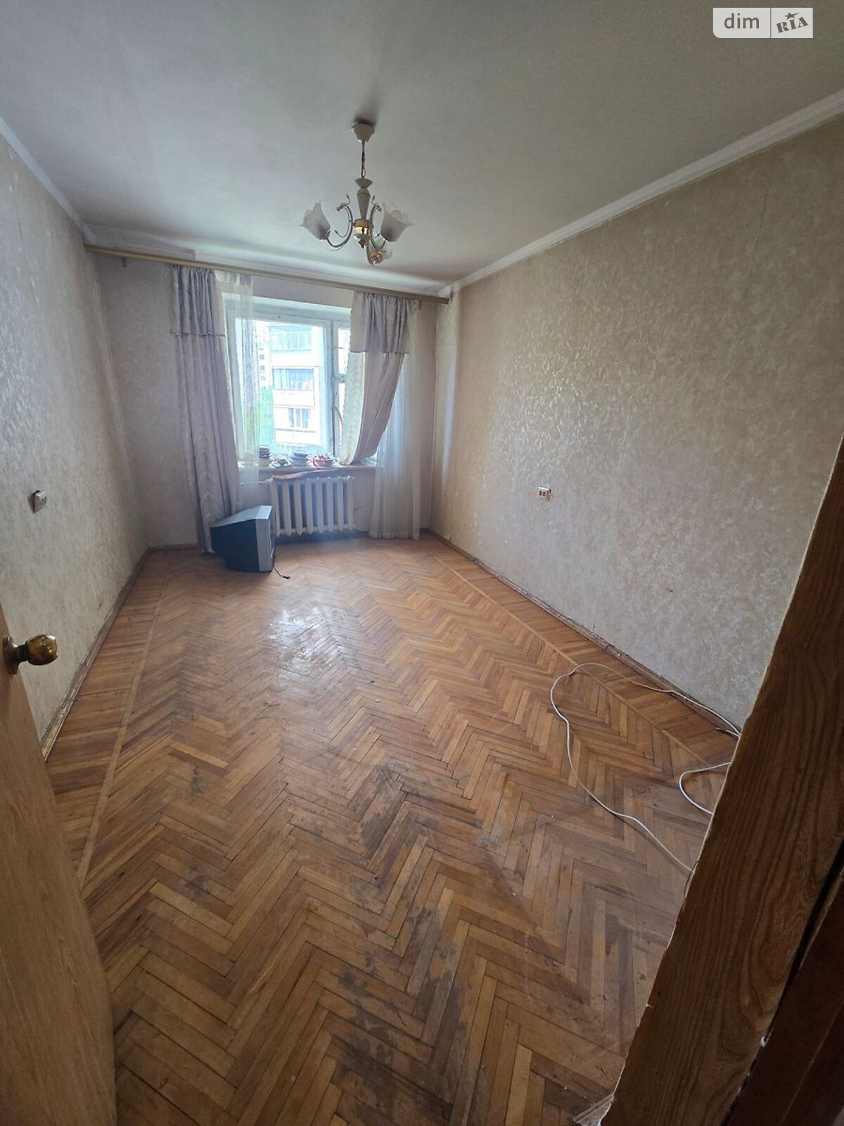 Продаж трикімнатної квартири в Києві, на вул. Кастуся Калиновського 3, район Стара Дарниця фото 1 Продаж трикімнатної квартири в Києві, на вул. Кастуся Калиновського 3, район Стара Дарниця фото 1