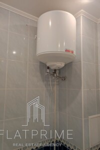 Продажа двухкомнатной квартиры в Киеве, на ул. Пражская 32, район Старая Дарница фото 2