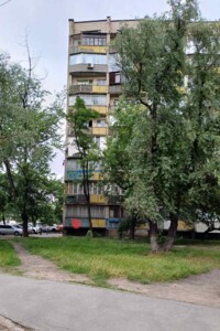 Продажа однокомнатной квартиры в Киеве, на ул. Пражская 17, район Старая Дарница фото 2