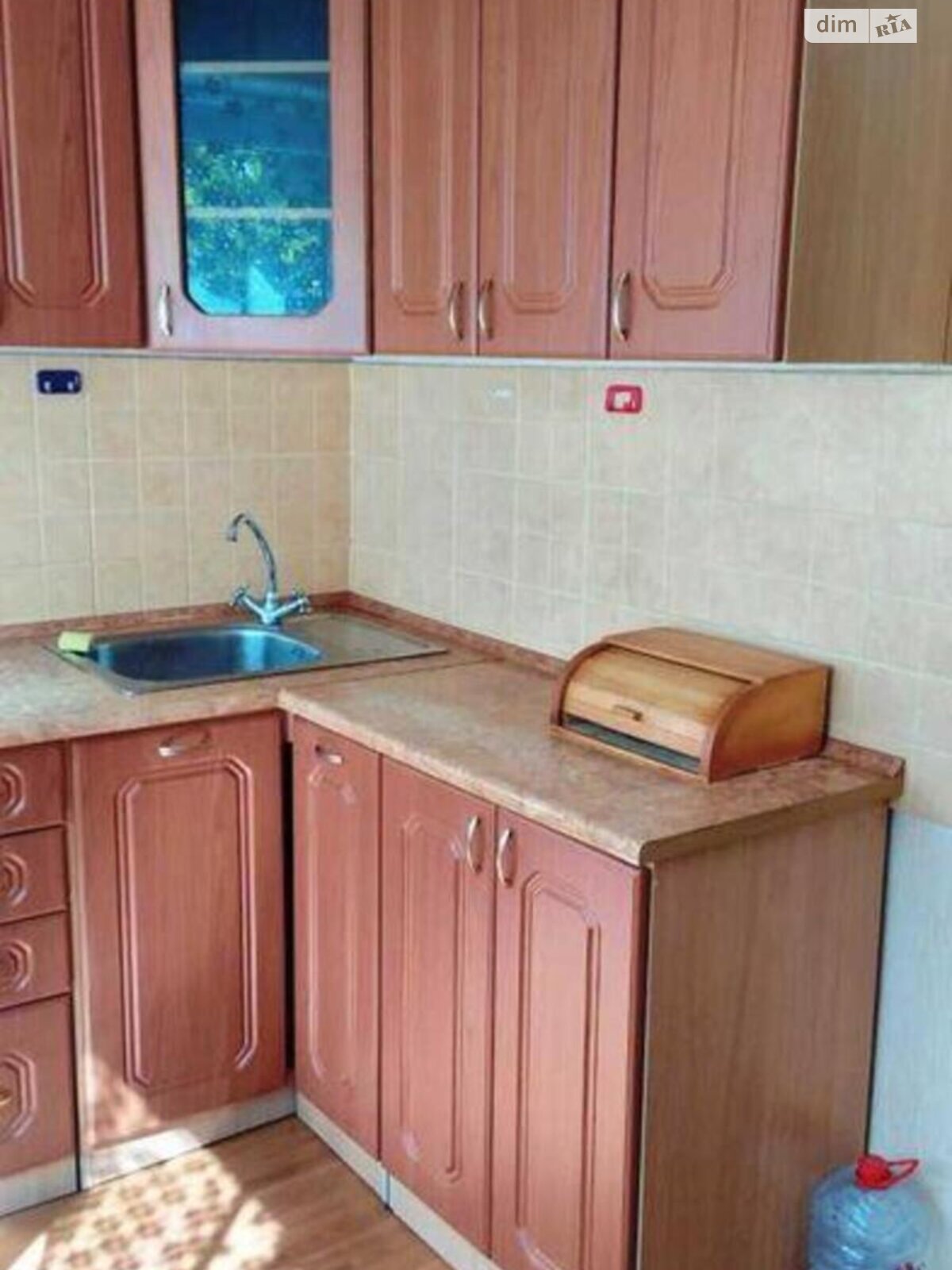 Продаж однокімнатної квартири в Києві, на вул. Празька 25, район Стара Дарниця фото 1