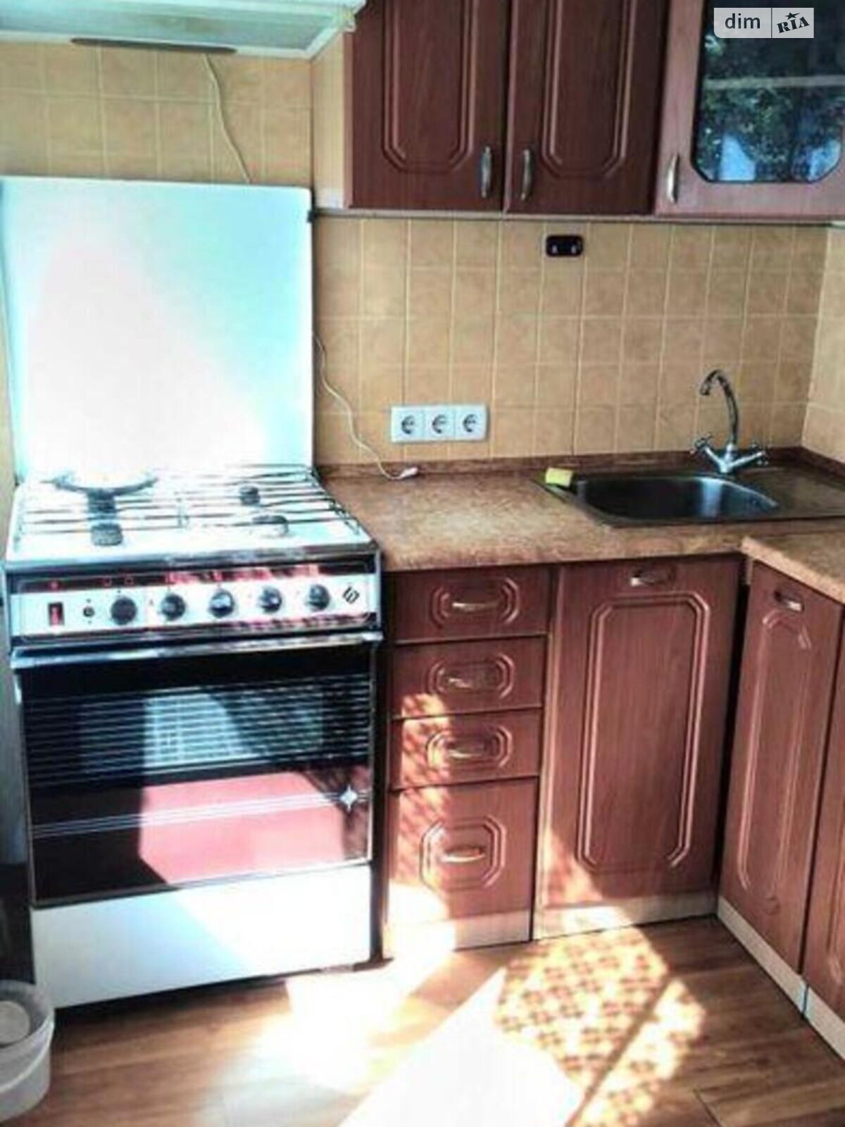 Продаж однокімнатної квартири в Києві, на вул. Празька 25, район Стара Дарниця фото 1