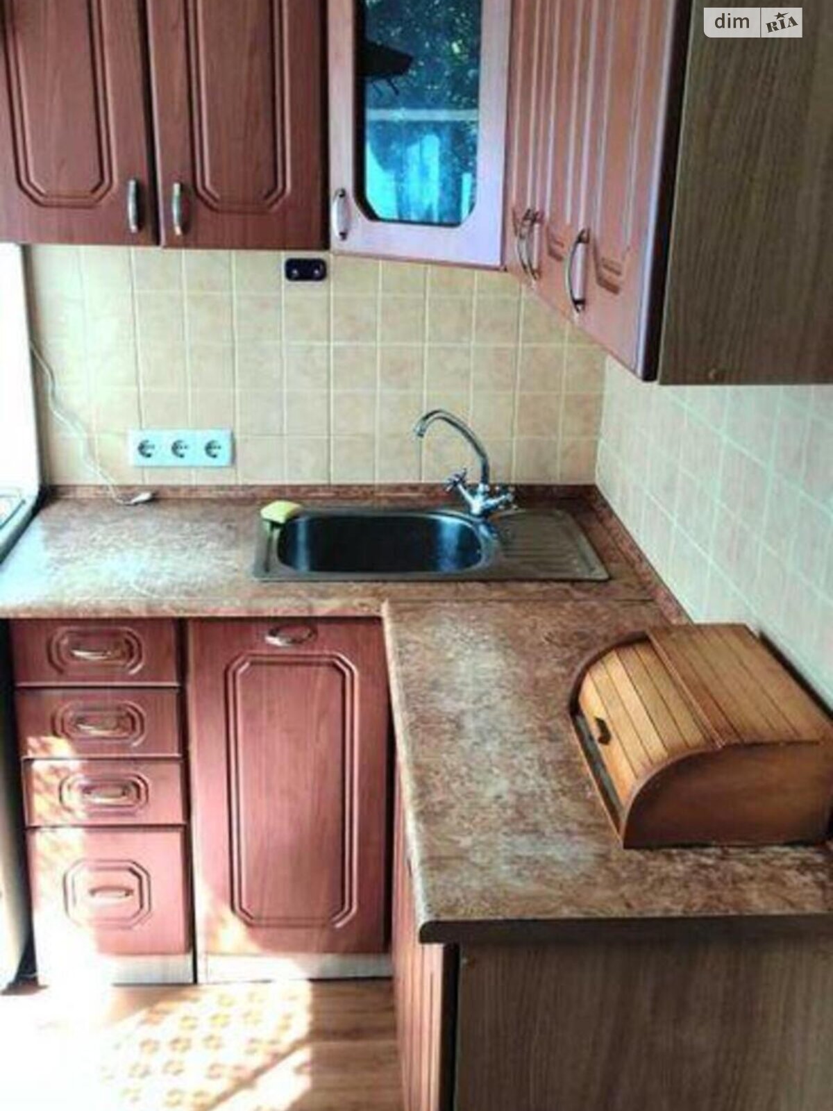 Продаж однокімнатної квартири в Києві, на вул. Празька 25, район Стара Дарниця фото 1