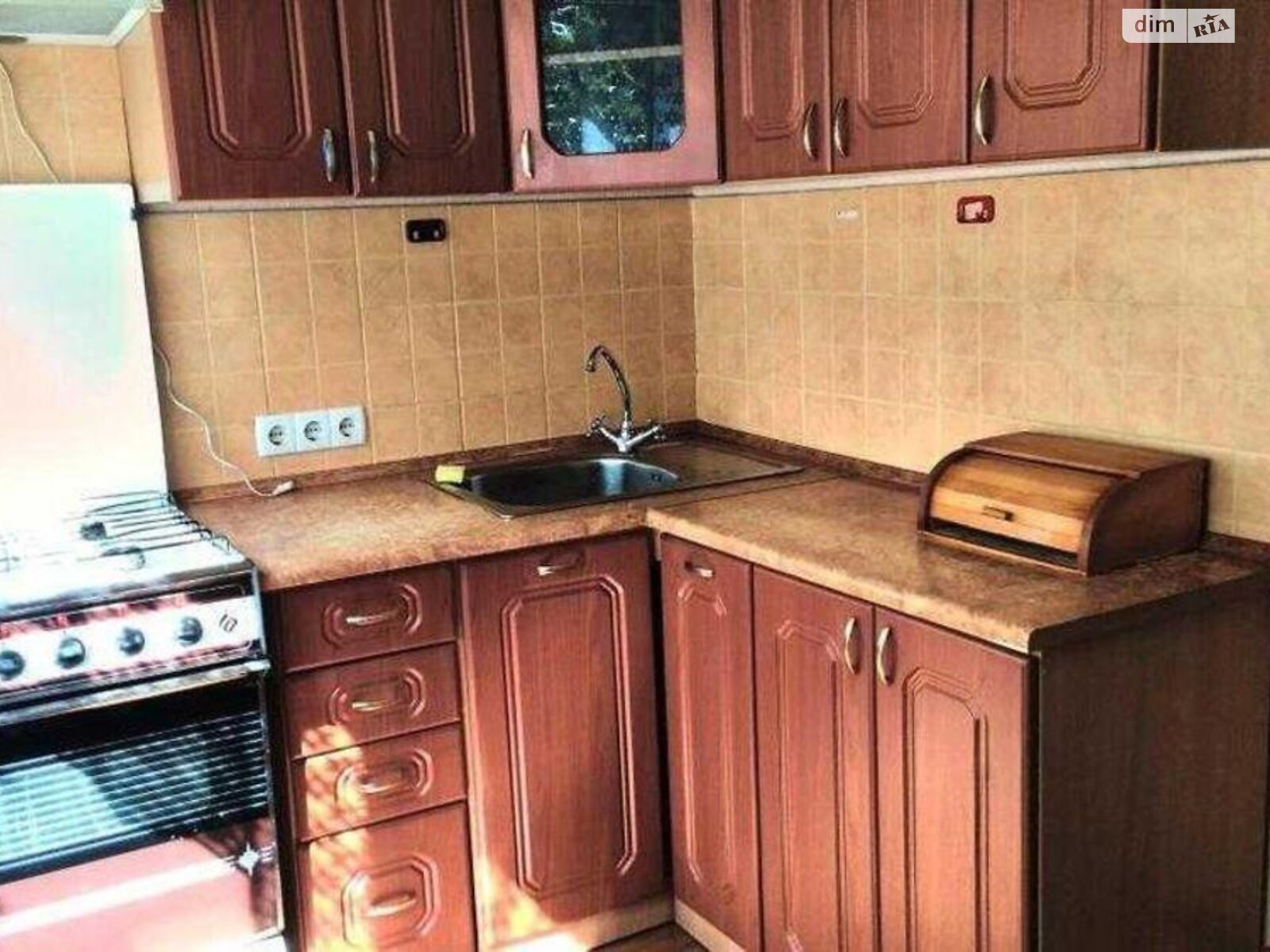 Продаж однокімнатної квартири в Києві, на вул. Празька 25, район Стара Дарниця фото 1