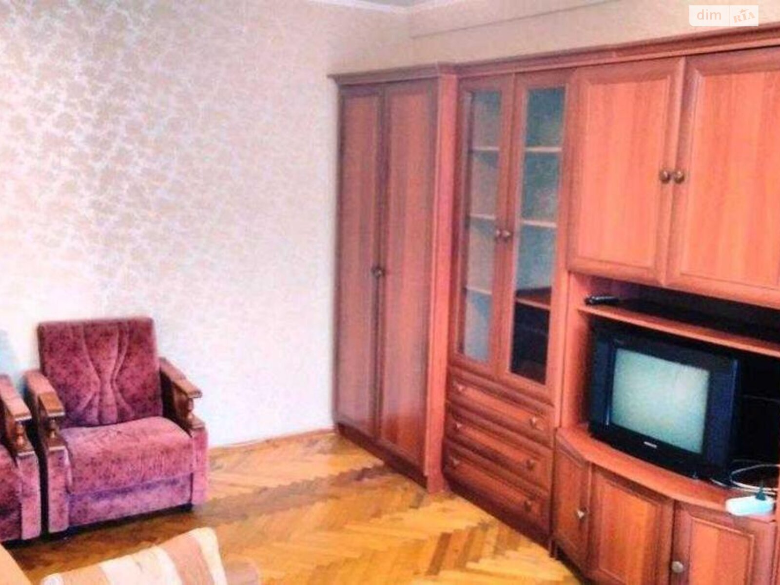 Продаж однокімнатної квартири в Києві, на вул. Празька 25, район Стара Дарниця фото 1