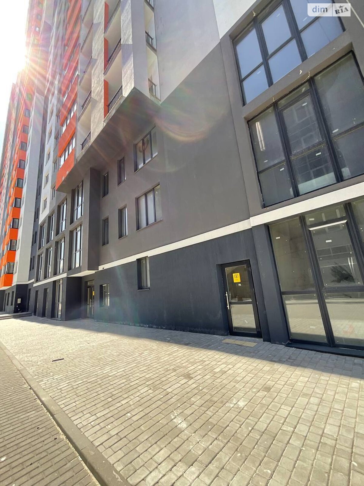 Продаж трикімнатної квартири в Києві, на вул. Володимира Сосюри 6, район Стара Дарниця фото 1 Продаж трикімнатної квартири в Києві, на вул. Володимира Сосюри 6, район Стара Дарниця фото 1