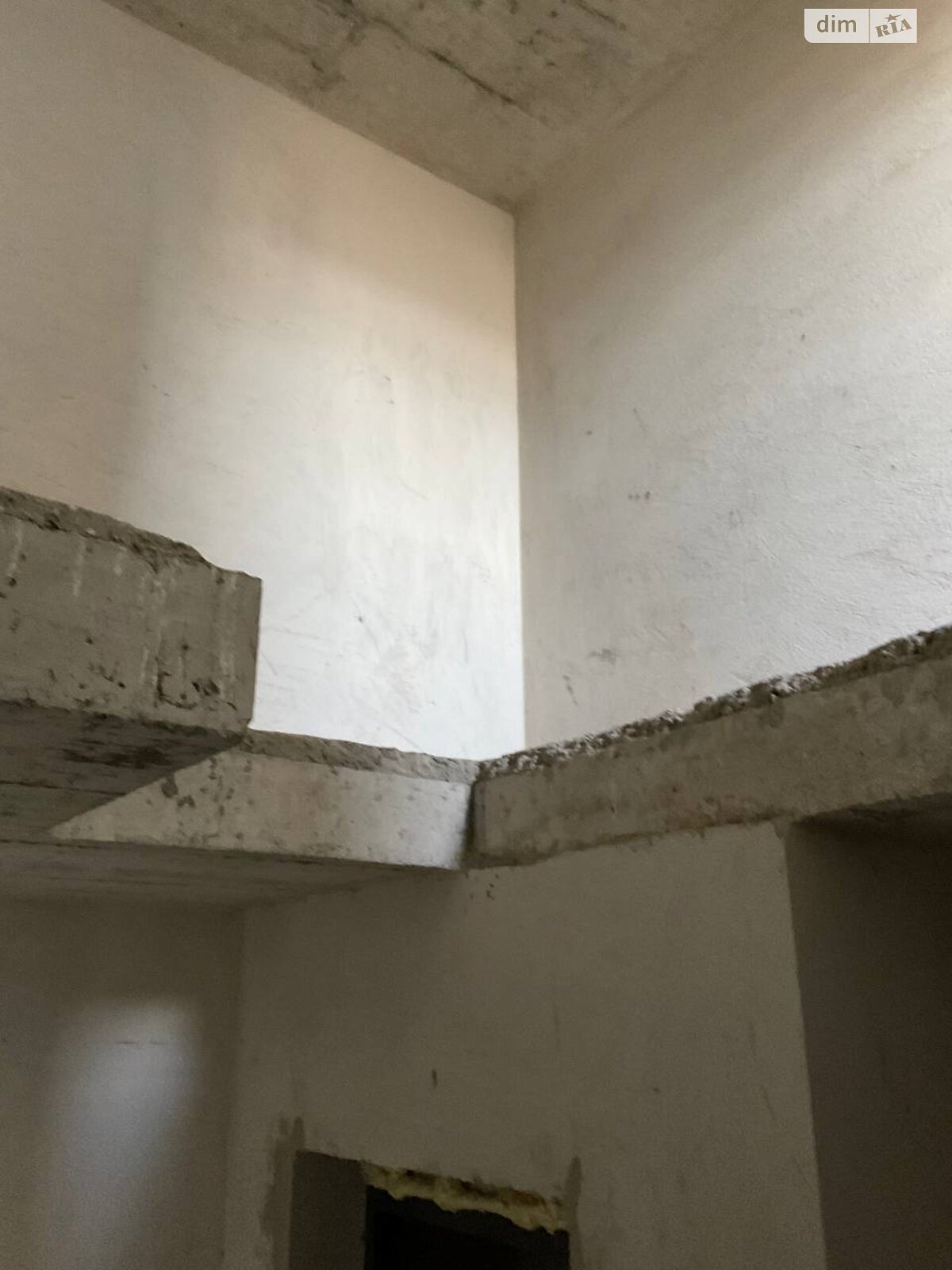 Продаж трикімнатної квартири в Києві, на вул. Володимира Сосюри 6, район Стара Дарниця фото 1 Продаж трикімнатної квартири в Києві, на вул. Володимира Сосюри 6, район Стара Дарниця фото 1