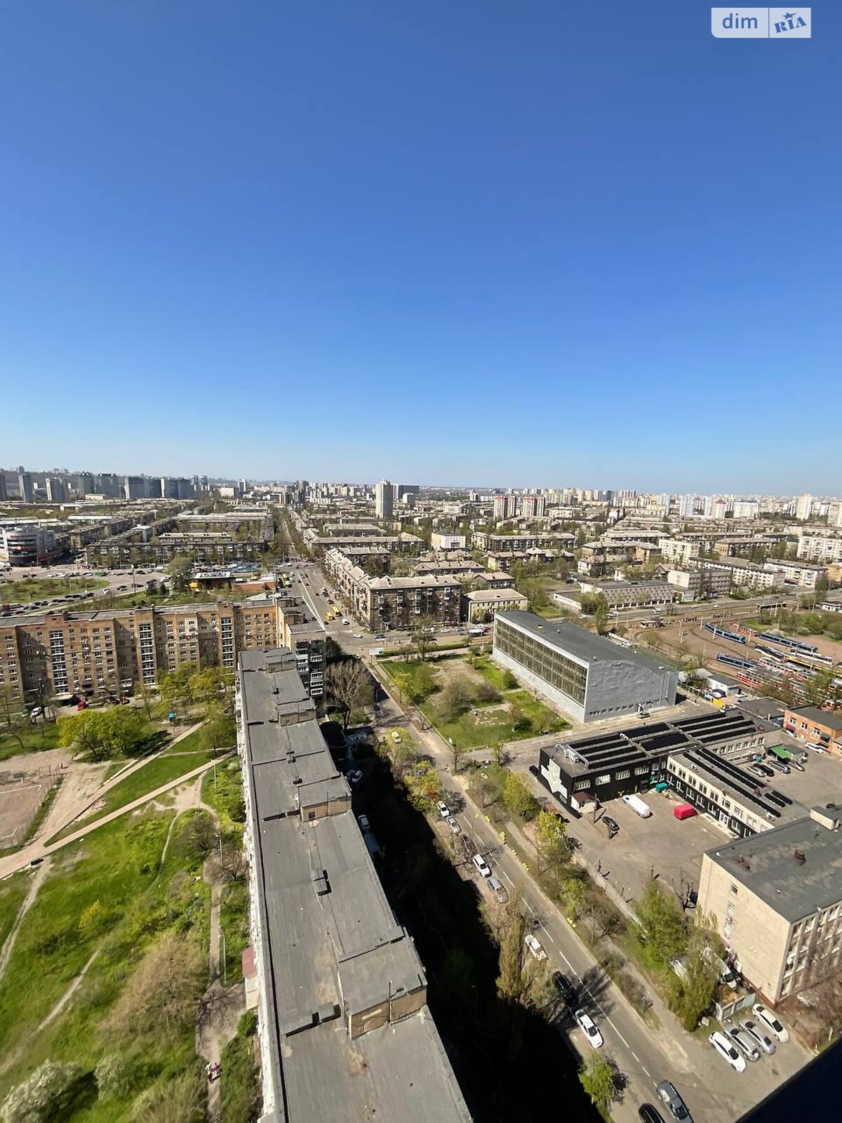 Продаж трикімнатної квартири в Києві, на вул. Володимира Сосюри 6, район Стара Дарниця фото 1 Продаж трикімнатної квартири в Києві, на вул. Володимира Сосюри 6, район Стара Дарниця фото 1