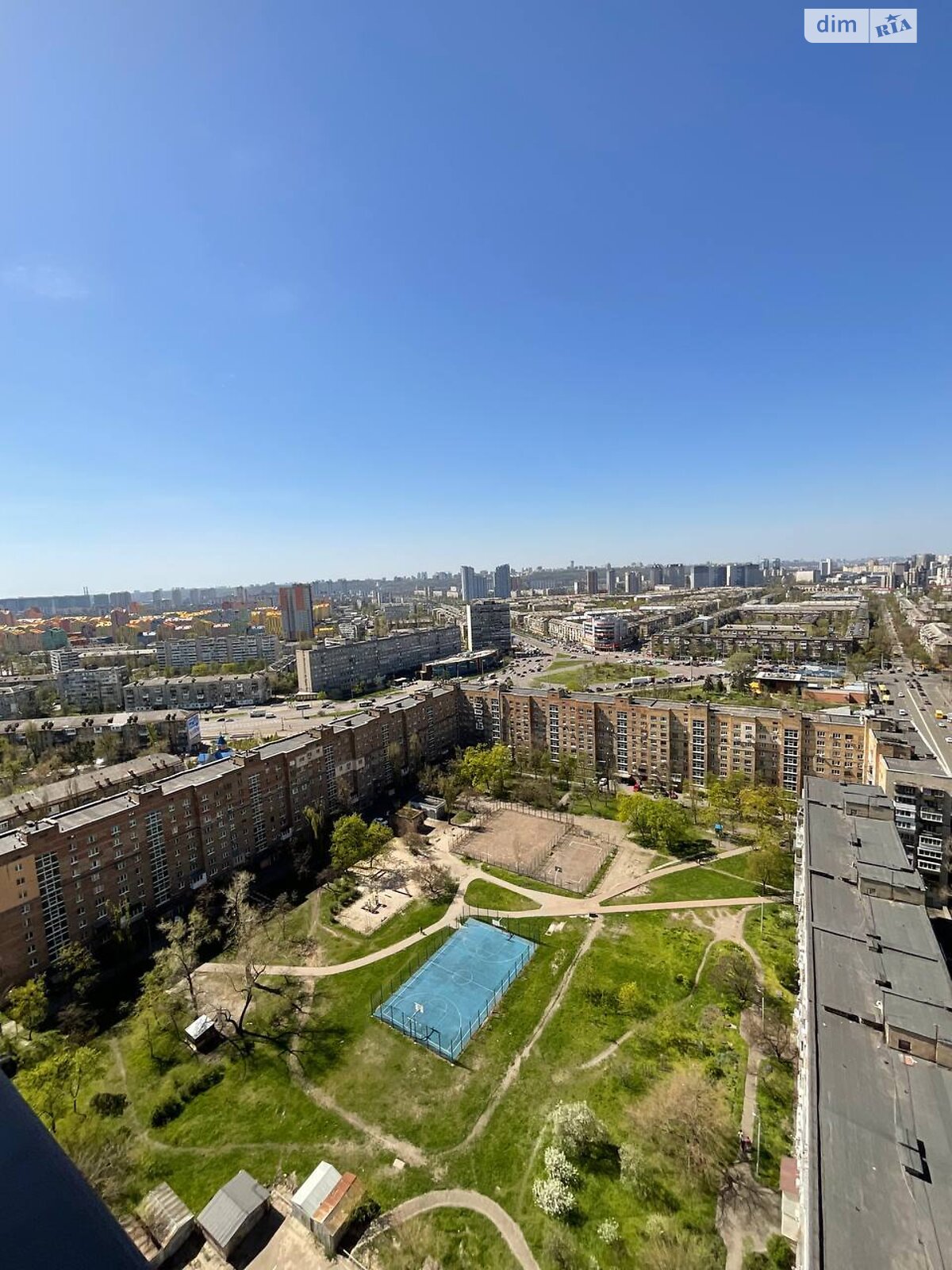 Продаж трикімнатної квартири в Києві, на вул. Володимира Сосюри 6, район Стара Дарниця фото 1 Продаж трикімнатної квартири в Києві, на вул. Володимира Сосюри 6, район Стара Дарниця фото 1