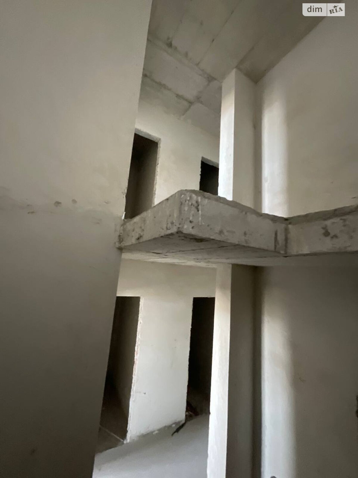Продаж трикімнатної квартири в Києві, на вул. Володимира Сосюри 6, район Стара Дарниця фото 1 Продаж трикімнатної квартири в Києві, на вул. Володимира Сосюри 6, район Стара Дарниця фото 1